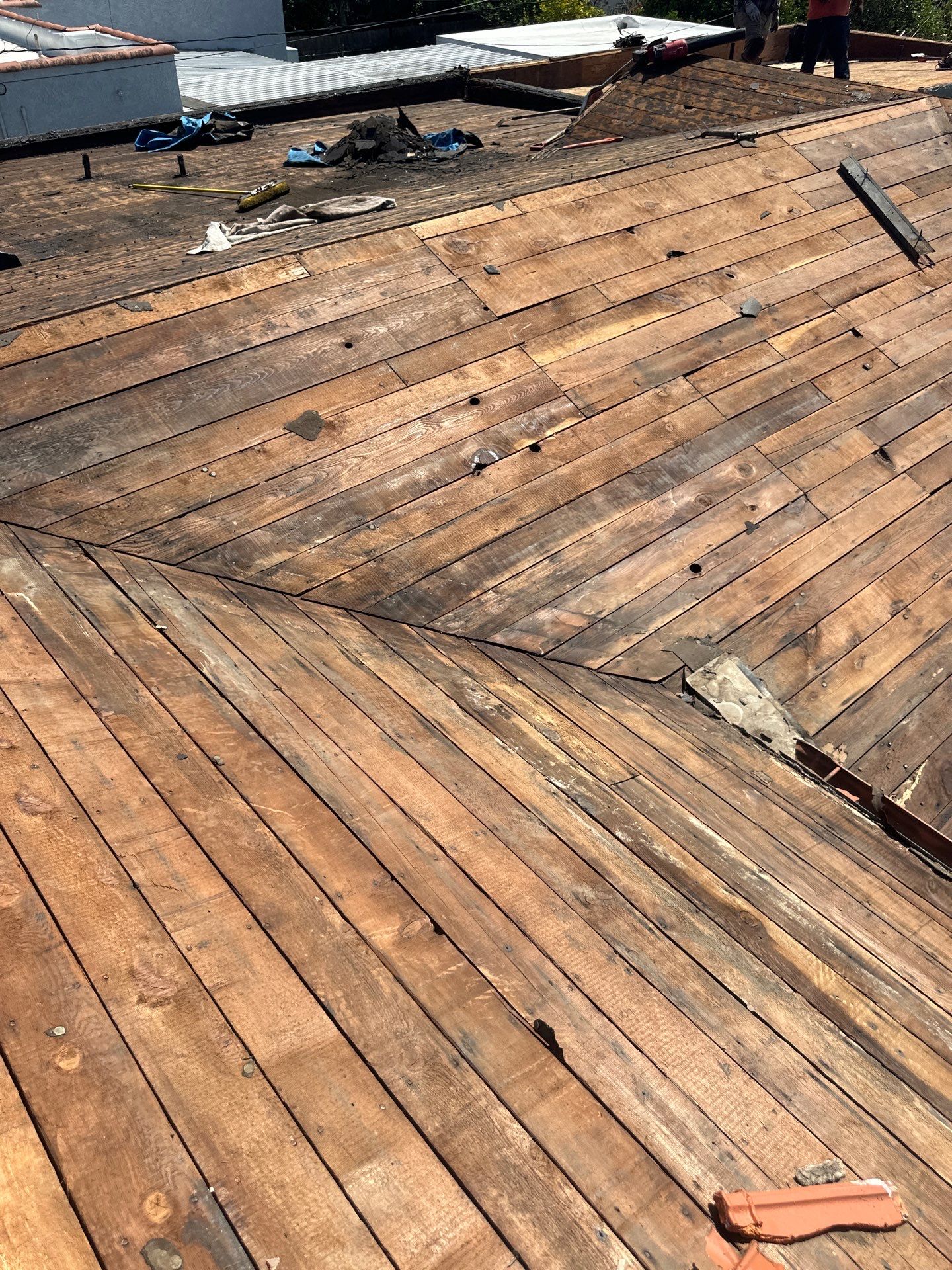 Roof Replacement - Santa Ana, CA 92707 by Epic Roof Replacement