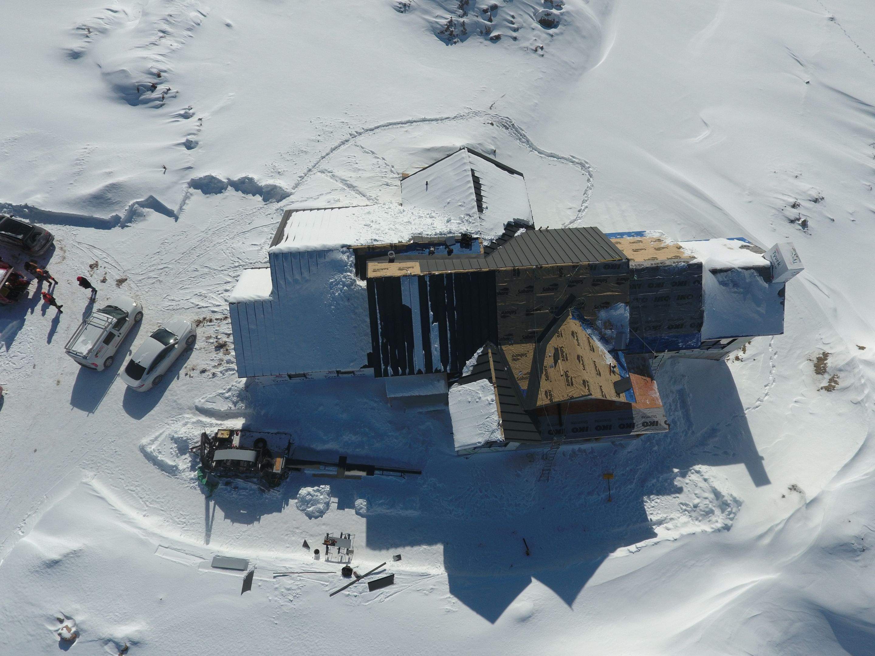 New Home Construction using 16" Standing Seam Panels by Jay Carter Roofing & Sheet Metal