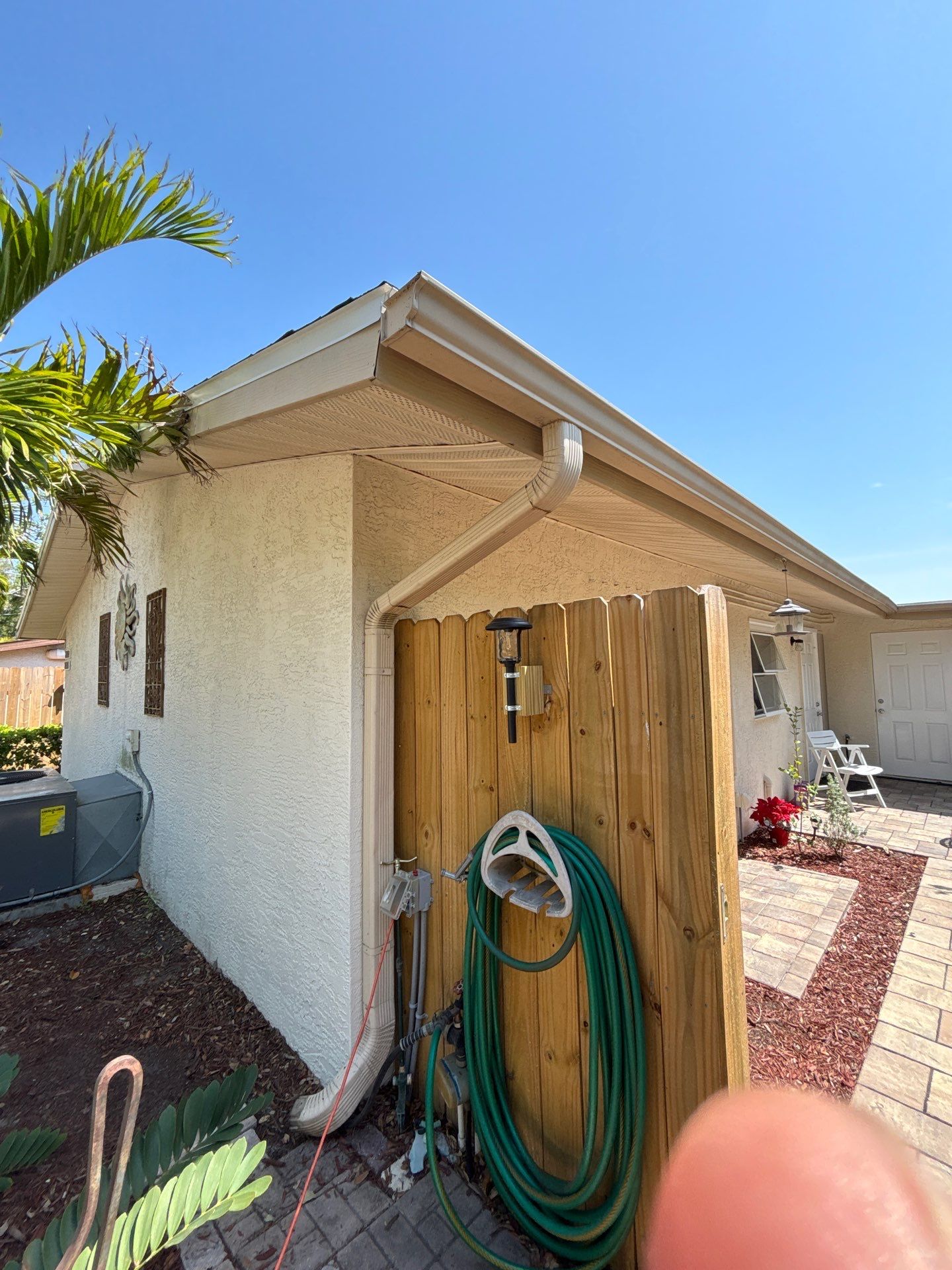 K-Style Seamless Gutter Installation using 3X4 Elbow Downspout in Sarasota FL by Gutter Professors