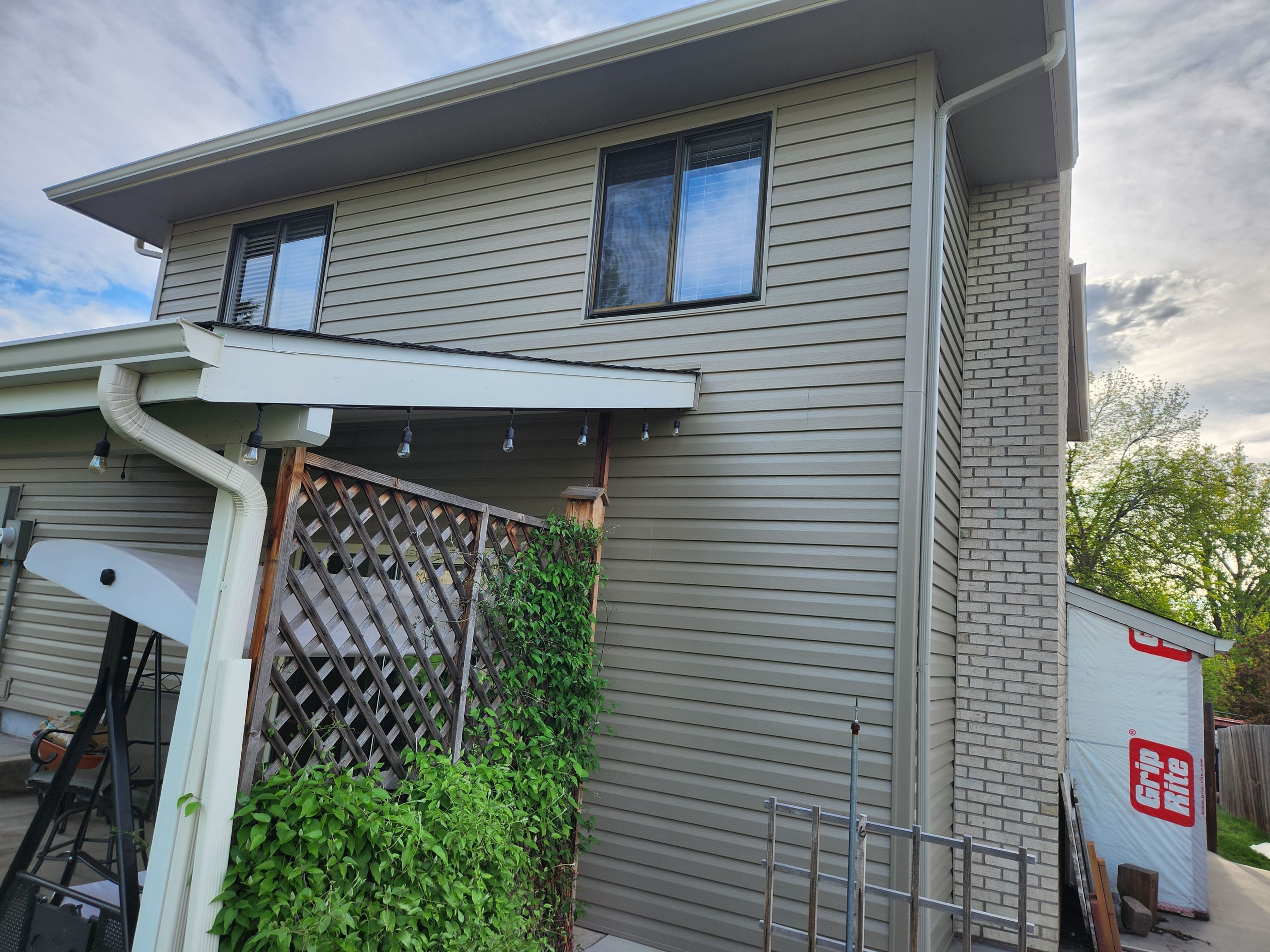 Vinyl siding replacement  by United Windows and Siding LLC