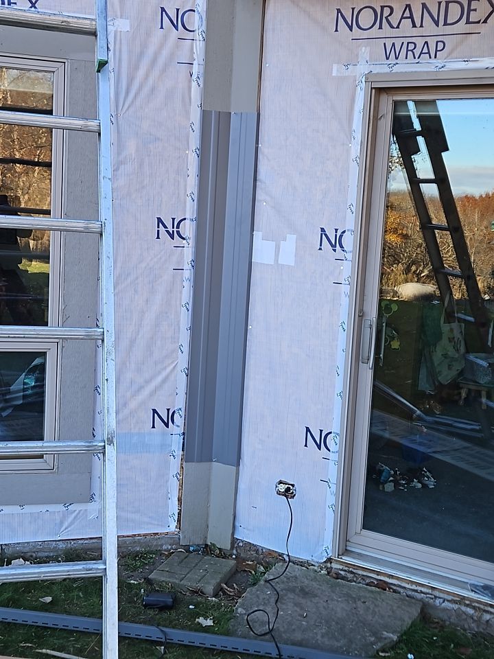 Siding Installation using Norandex Polar Wall Plus Siding, Window Wraps by Total Exteriors