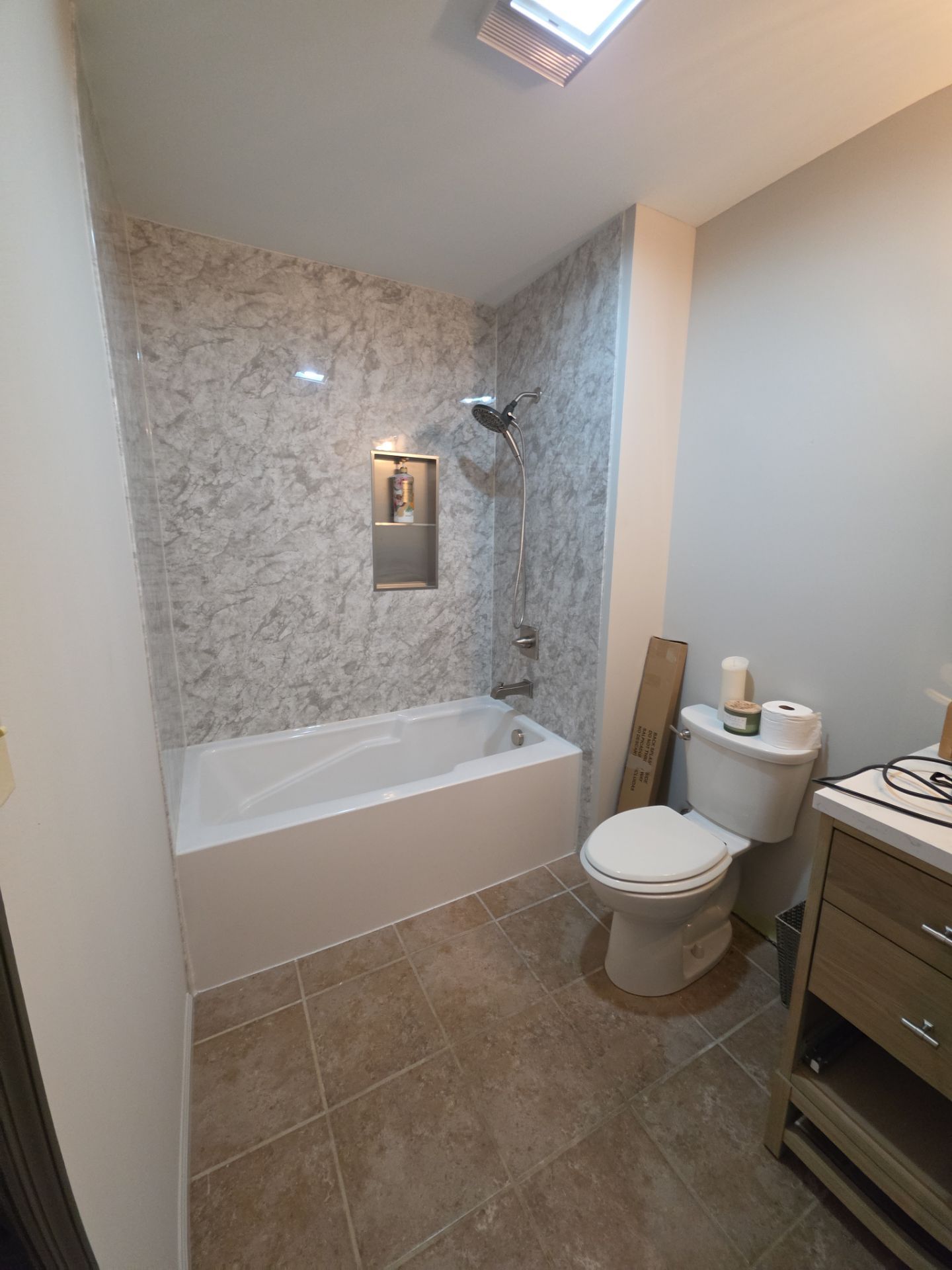 WIS-Arctic Ice- Smooth-BN by Homestar Solutions 