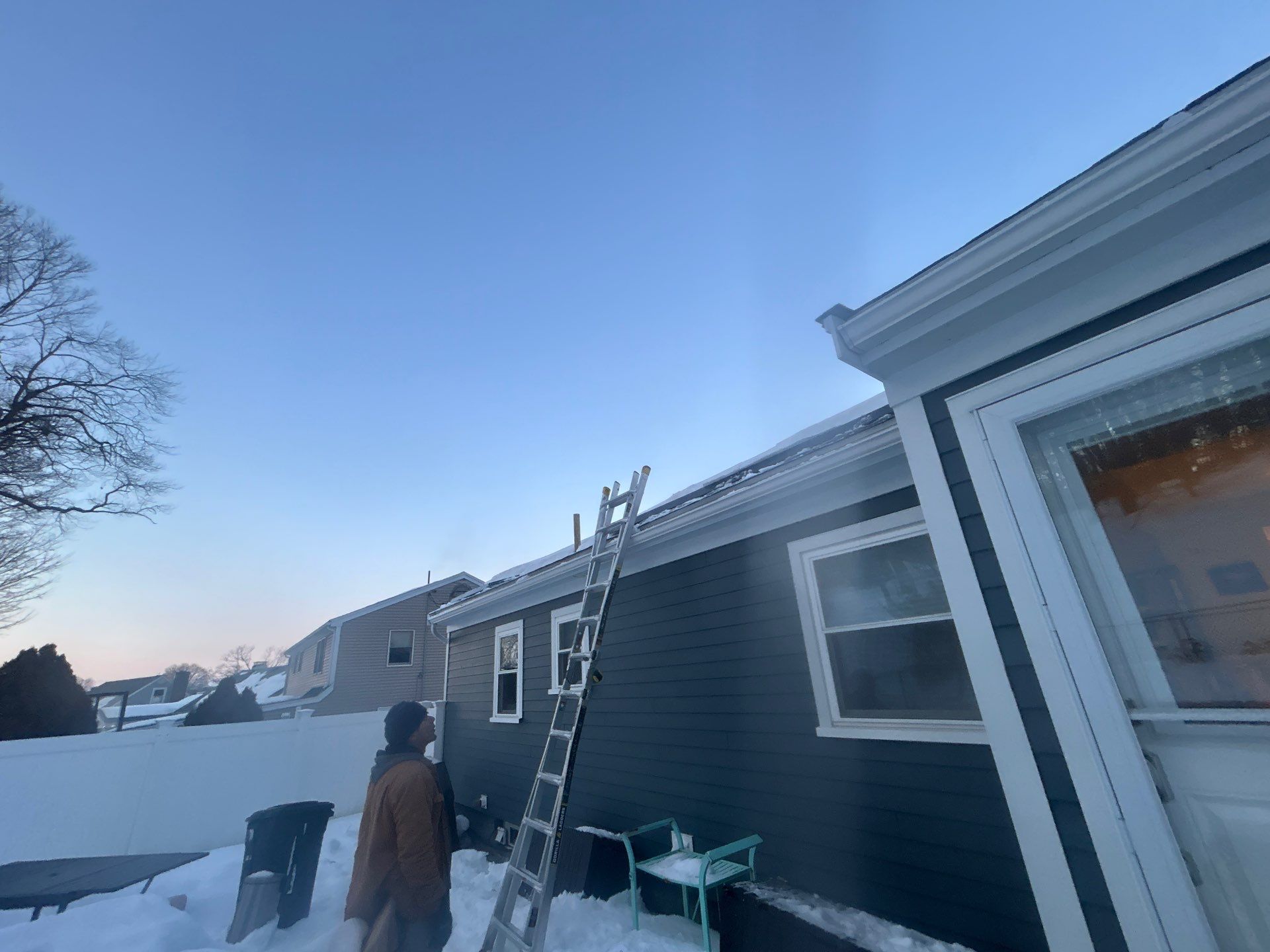 Ice Dam Removal & Snow Removal in Woburn, MA by Mighty Dog Roofing of Greater Middlesex County