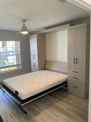 Weekend Getaway Queen Murphy Panel Bed