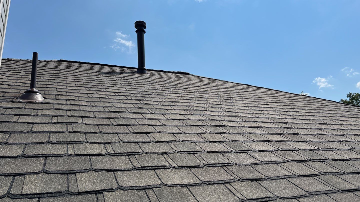 Roof Replacement using Certainteed Grand Manor Shingles by American Home Contractors