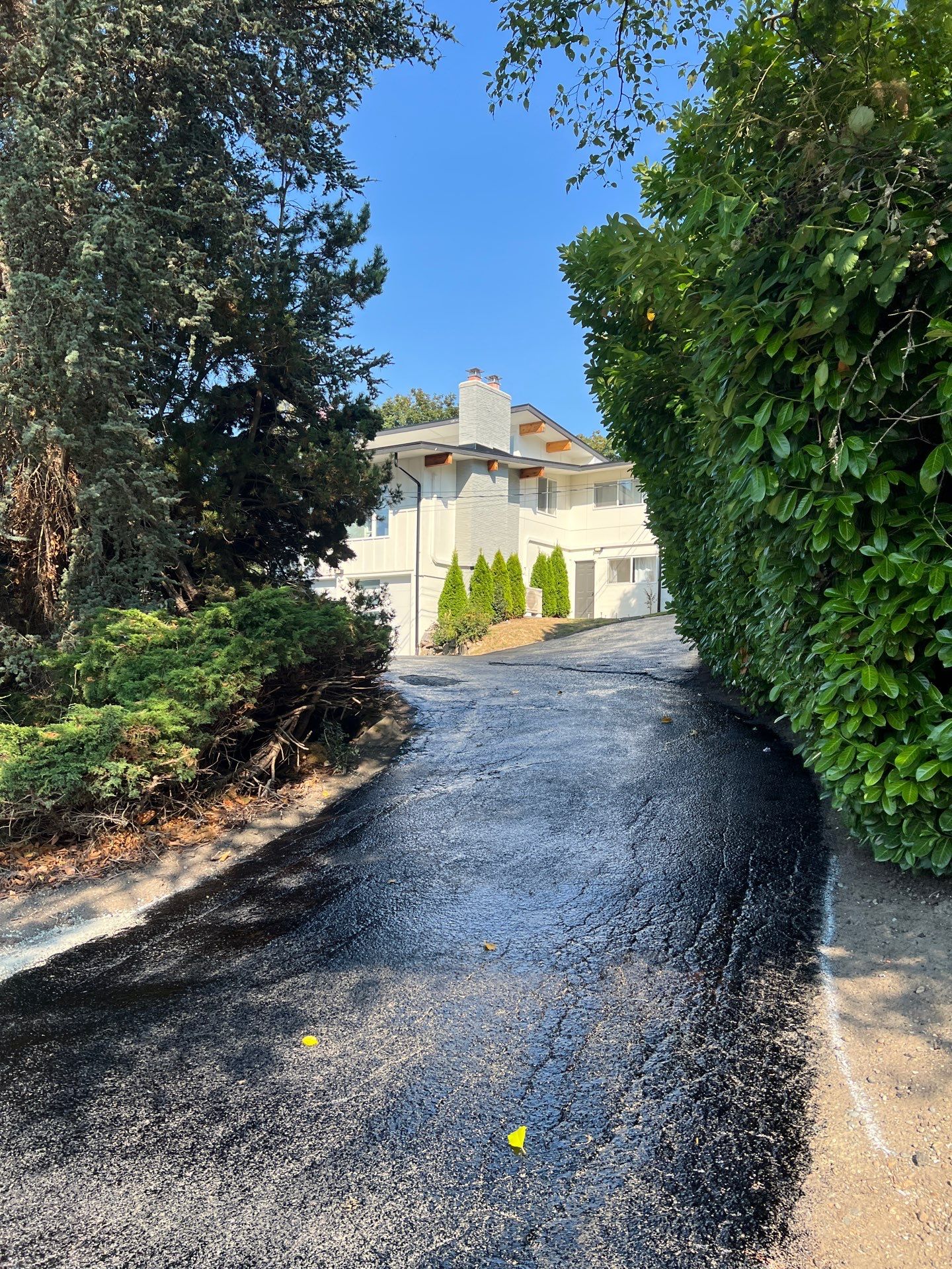 Sealcoat Driveway Repair | Everett  by Jireh Asphalt & Concrete Inc 