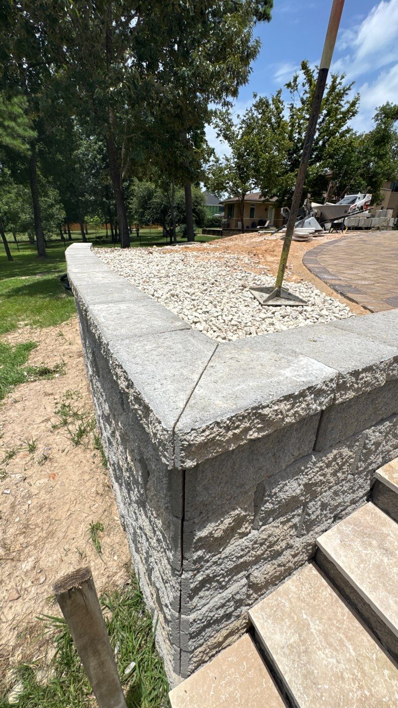 🏡 Duane’s Complete Retainer Wall & Hardscape Walkway by Texas Urban Elements