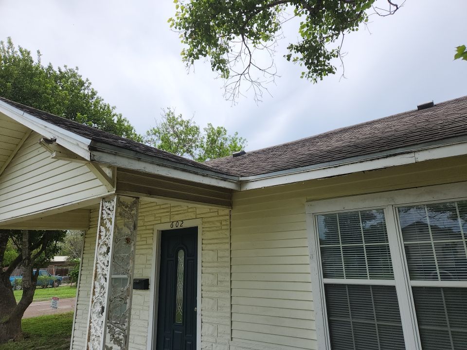 Residential Roofing Installation using GAF Natural Shadow by Lighthouse Roofing