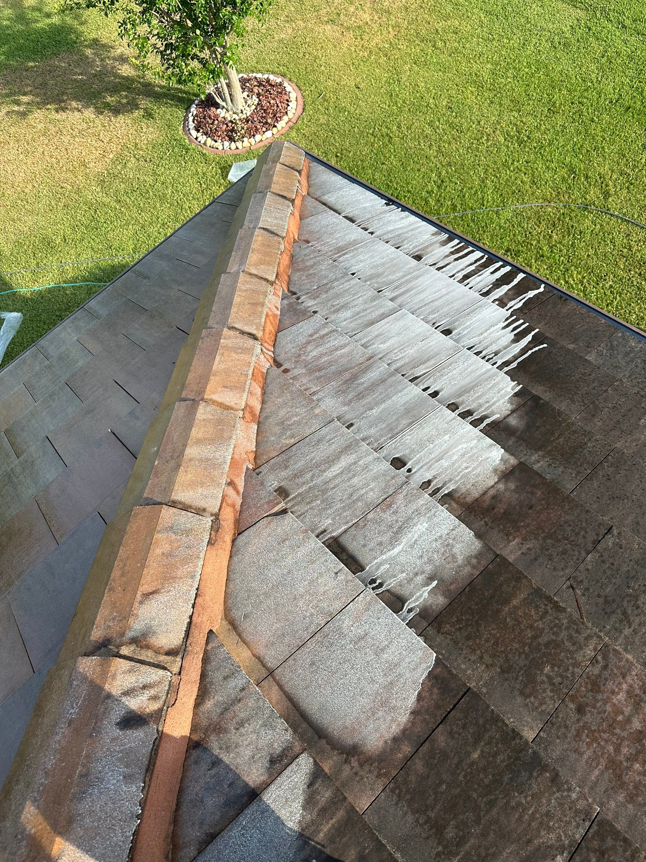 🏡 Tile Roof Cleaning – Gamble Creek Estates, Parrish, FL by Sunshine AquaWash