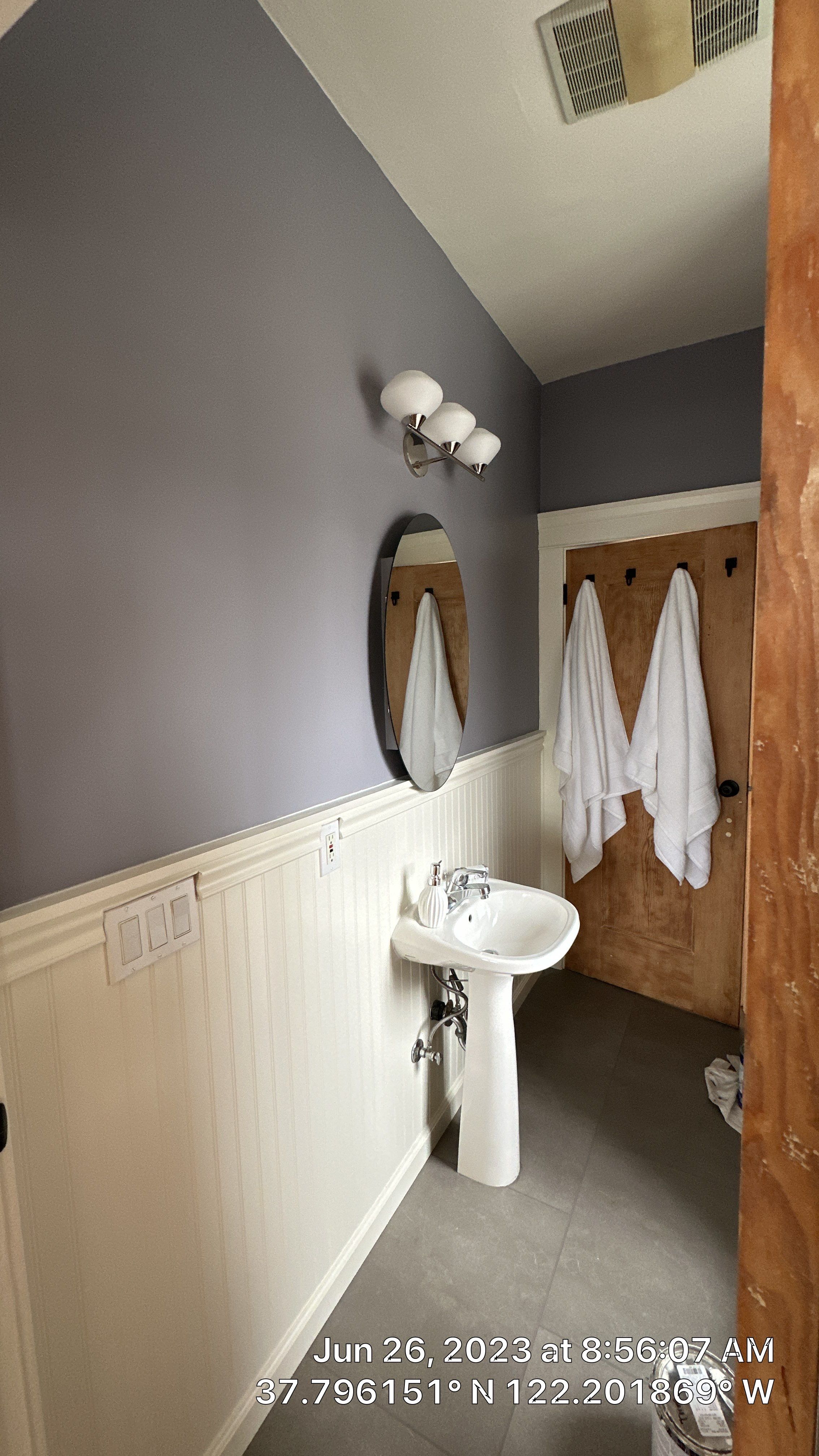 Dimond Area Oakland    by Herrera’s Bay Area Painting inc.