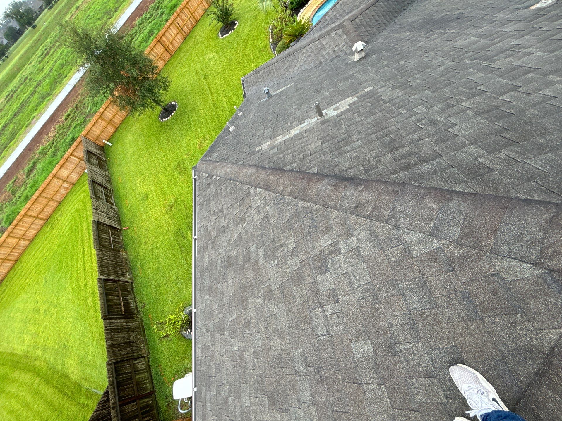 Residential Roofing Installation using Owen's Corning Duration (Lifetime) Shingles by Roof Repair Company