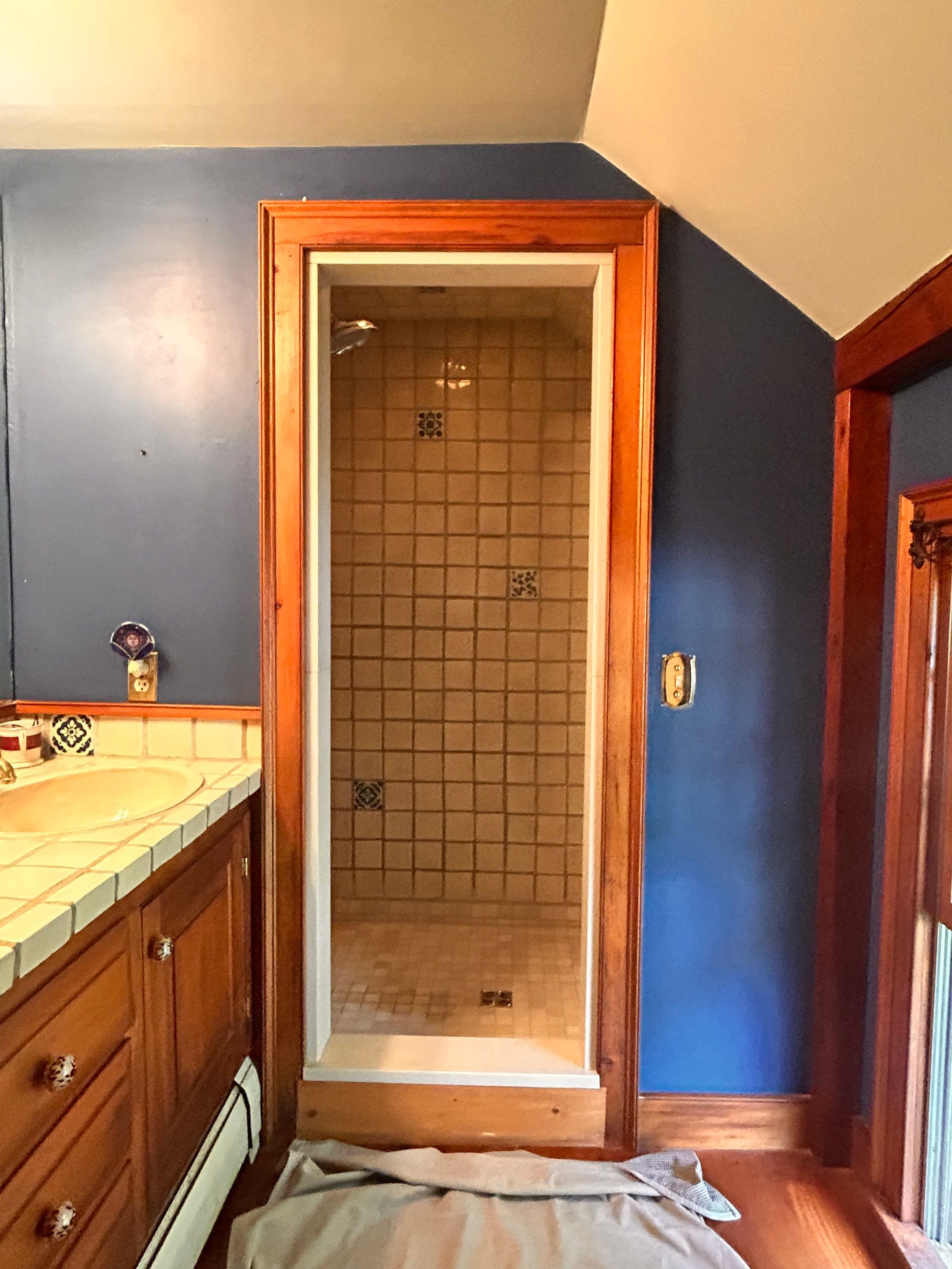Shower Door using Tempered Shower Glass by Cheshire Glass Company