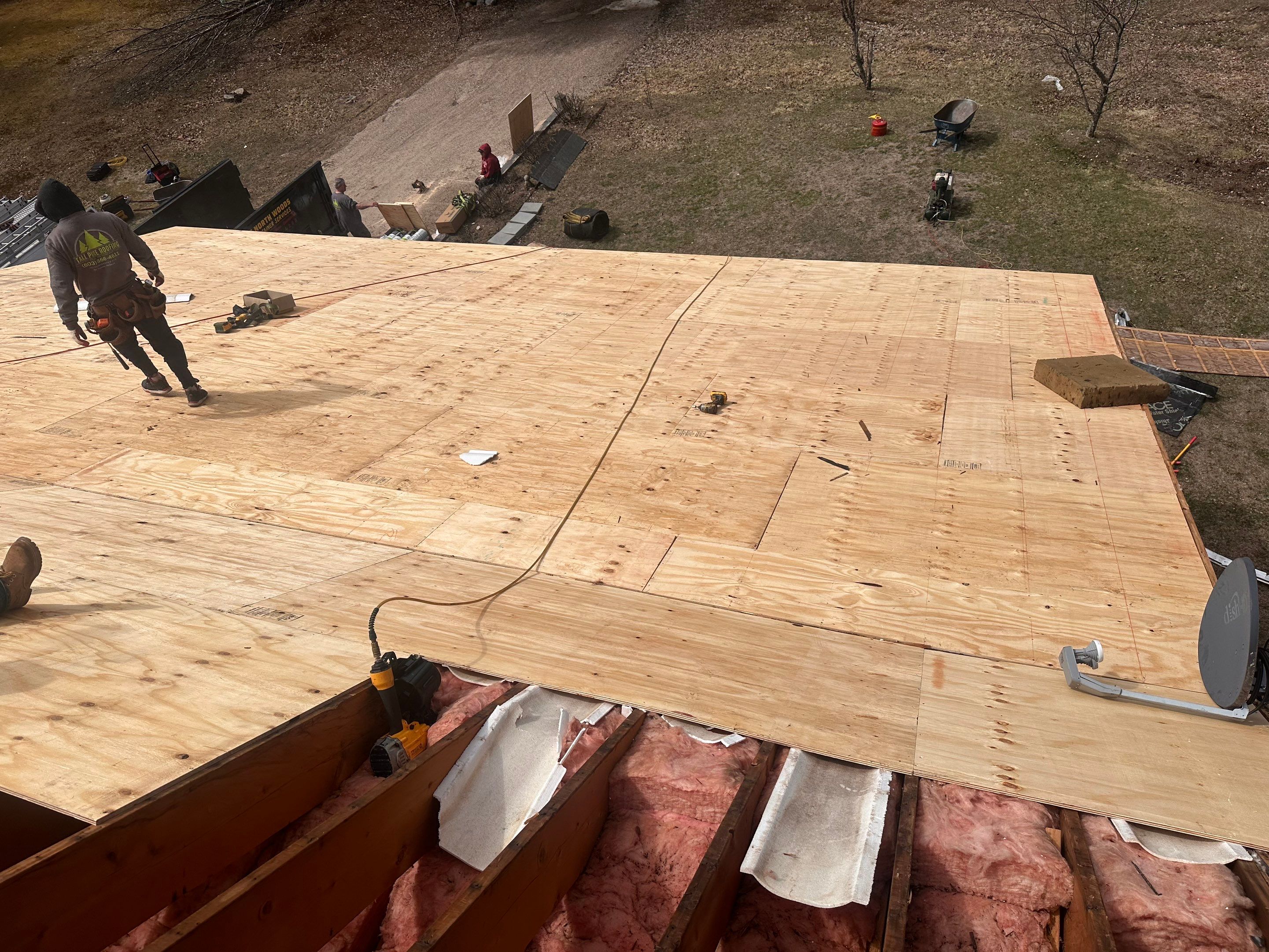 🏔️ Log Cabin Roof Replacement – Tuftonboro, NH by Tall pine roofing