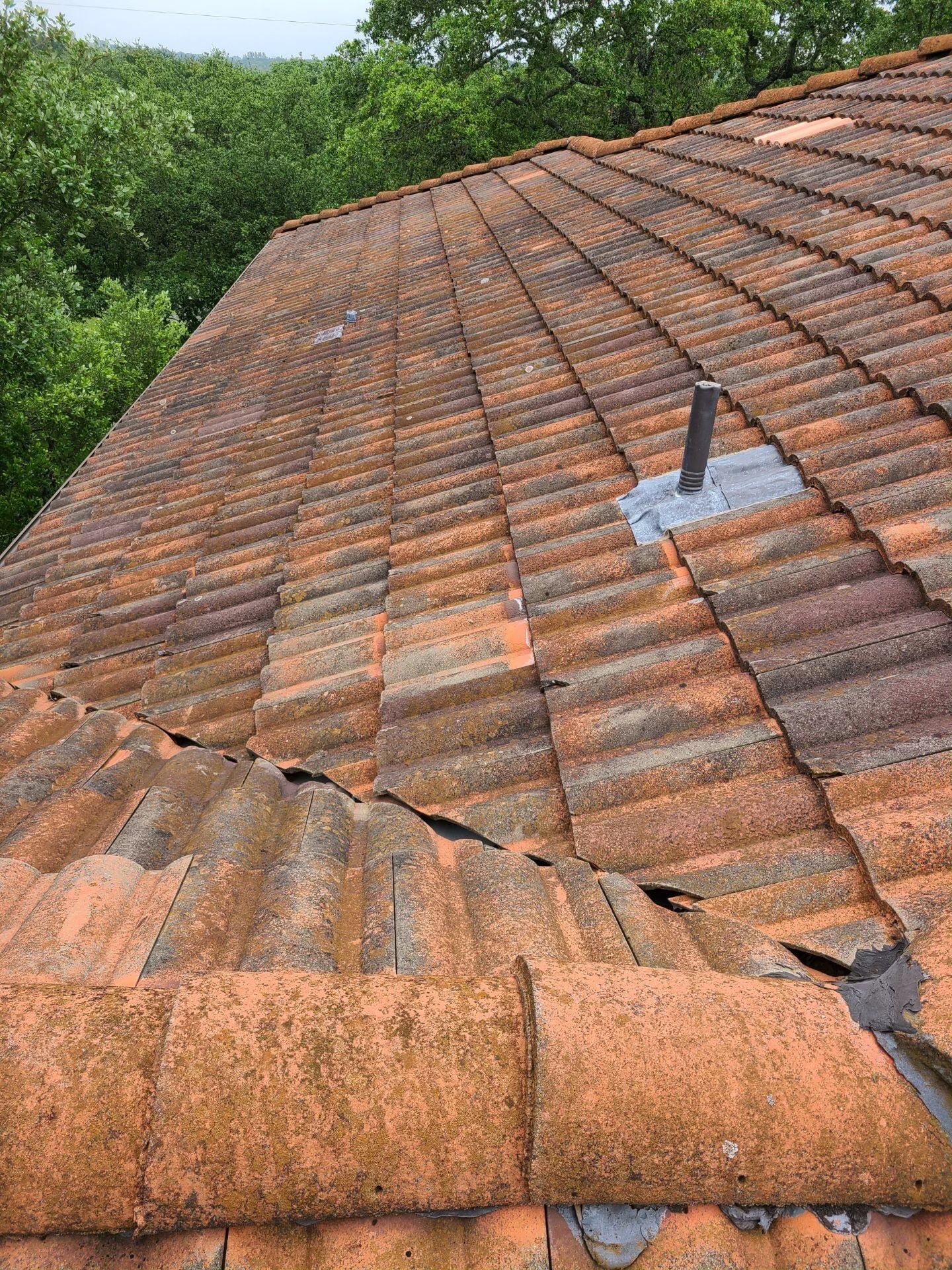 Residential Flat Roof Replacement using Mulehide Modified Bitumen Roofing by Premier Roofing and Contracting