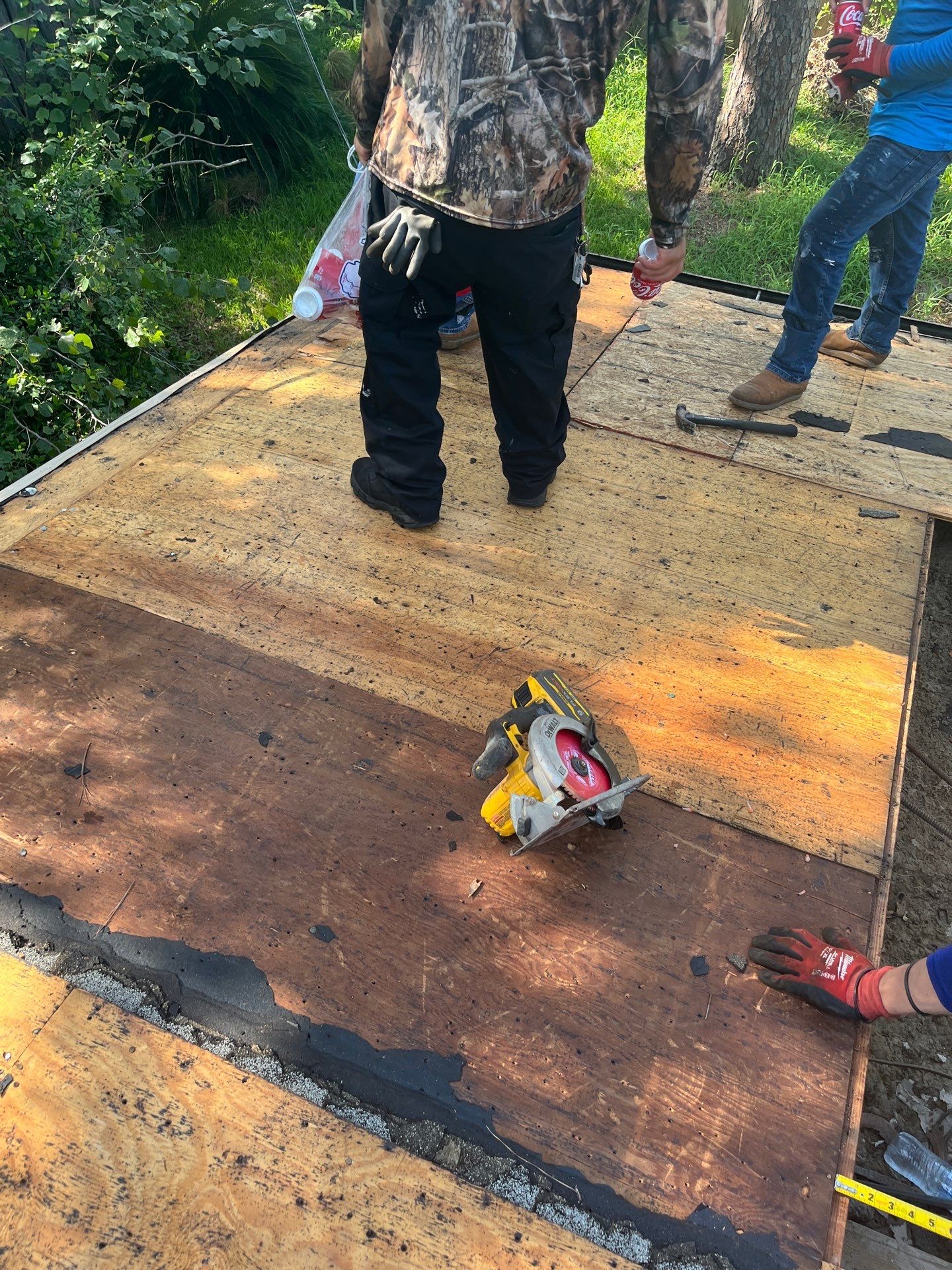 Residential Roofing Installation using Owen's Corning Duration (Lifetime) Shingles by Roof Repair Company