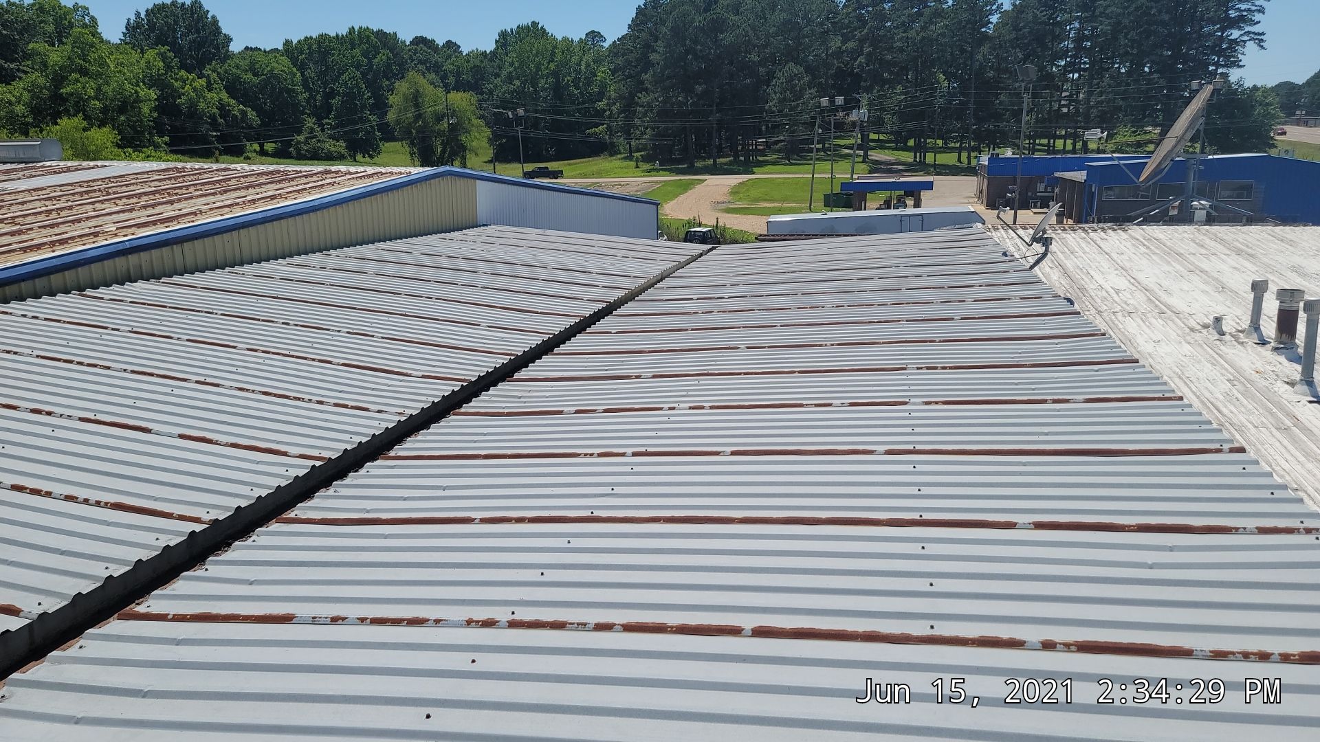 Sevier County Farmer's Co-Op by Hostetler Roofing