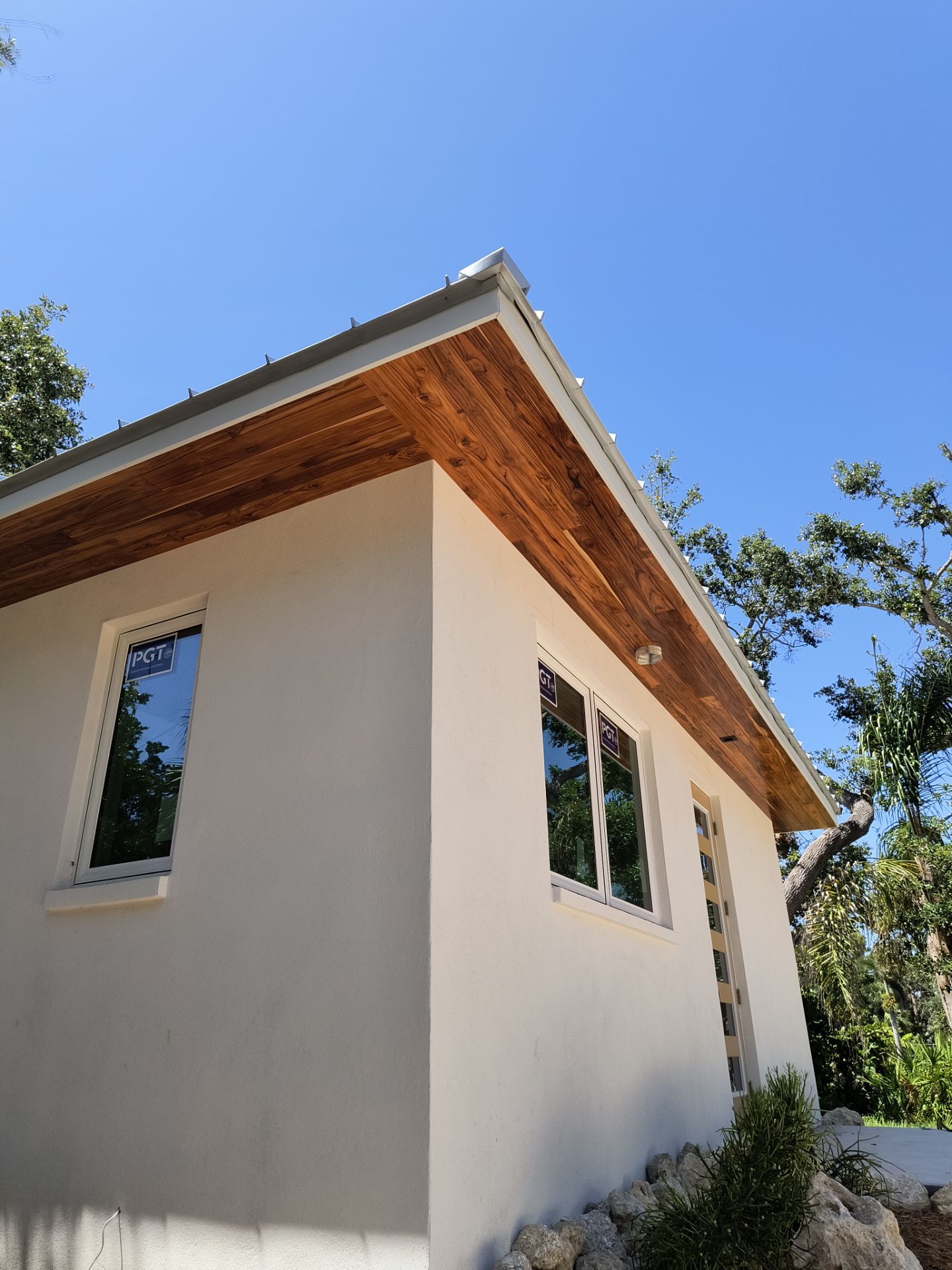 Half-Round Aluminum Gutters in Nokomis FL by Gutter Professors