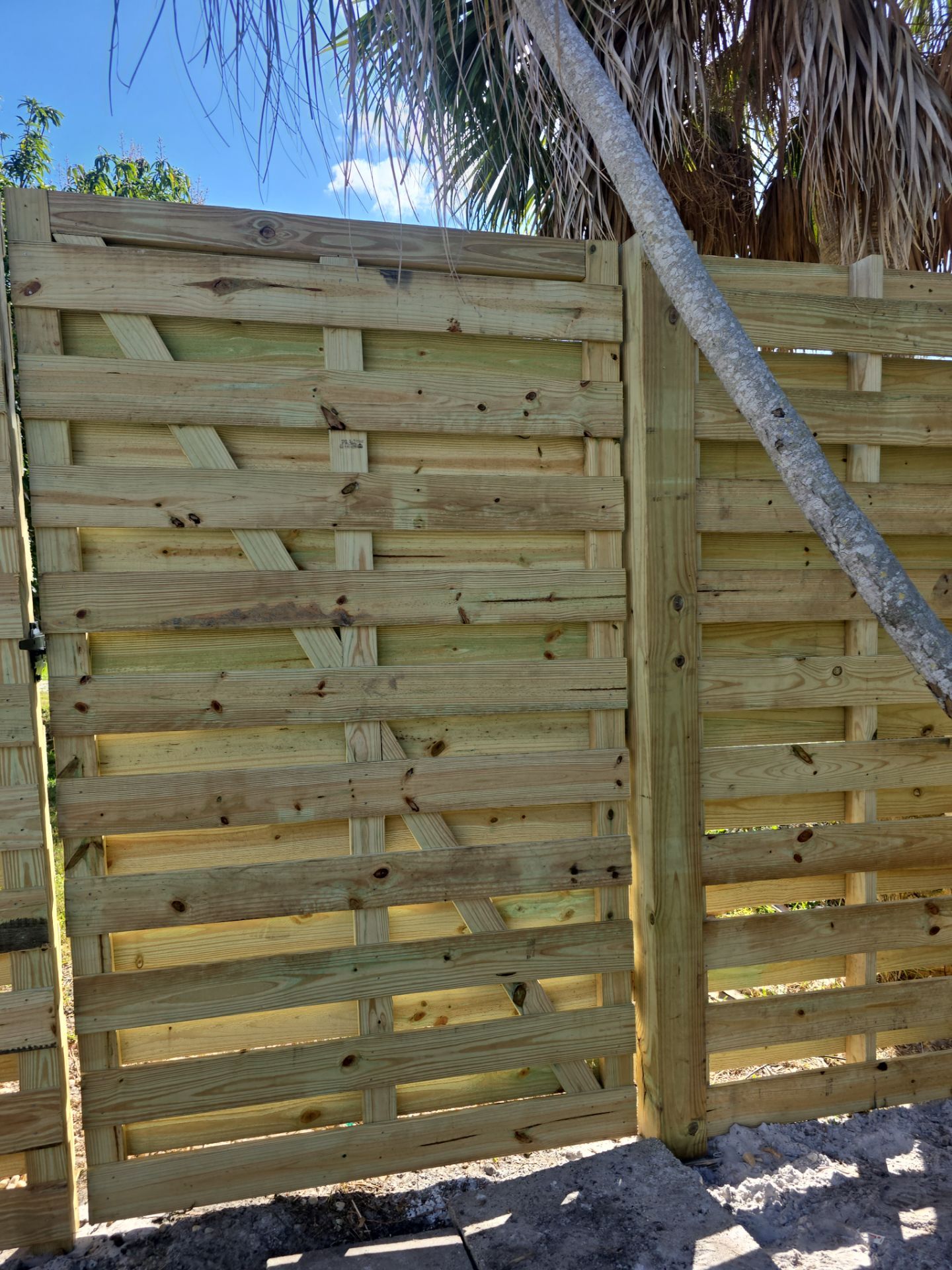 8'H Stained Shadowbox Wood in Nokomis by True Fence LLC