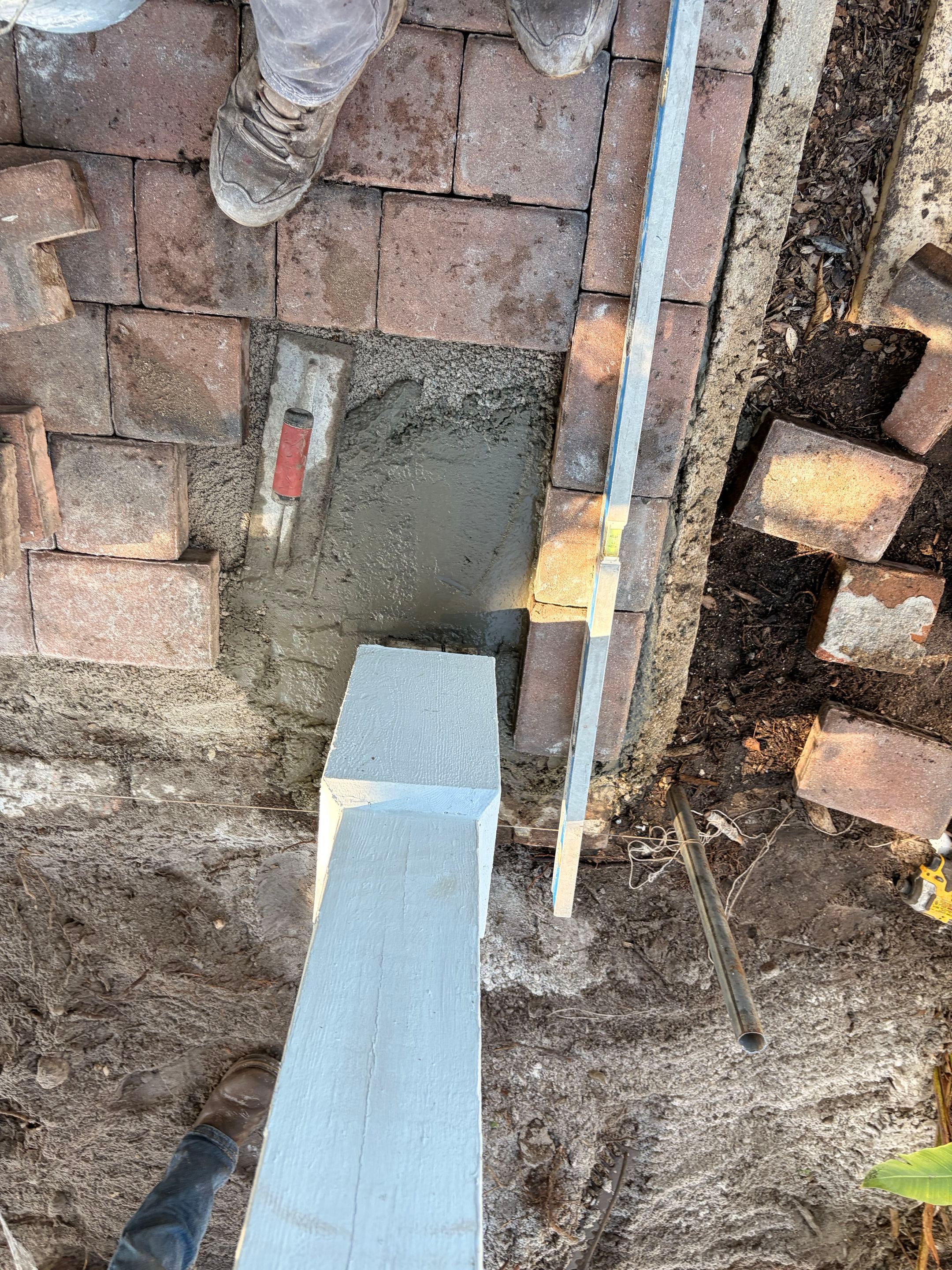 🌿 Front Entry Refresh in Downtown Stuart, FL by Alpha Zeta Enterprises Inc