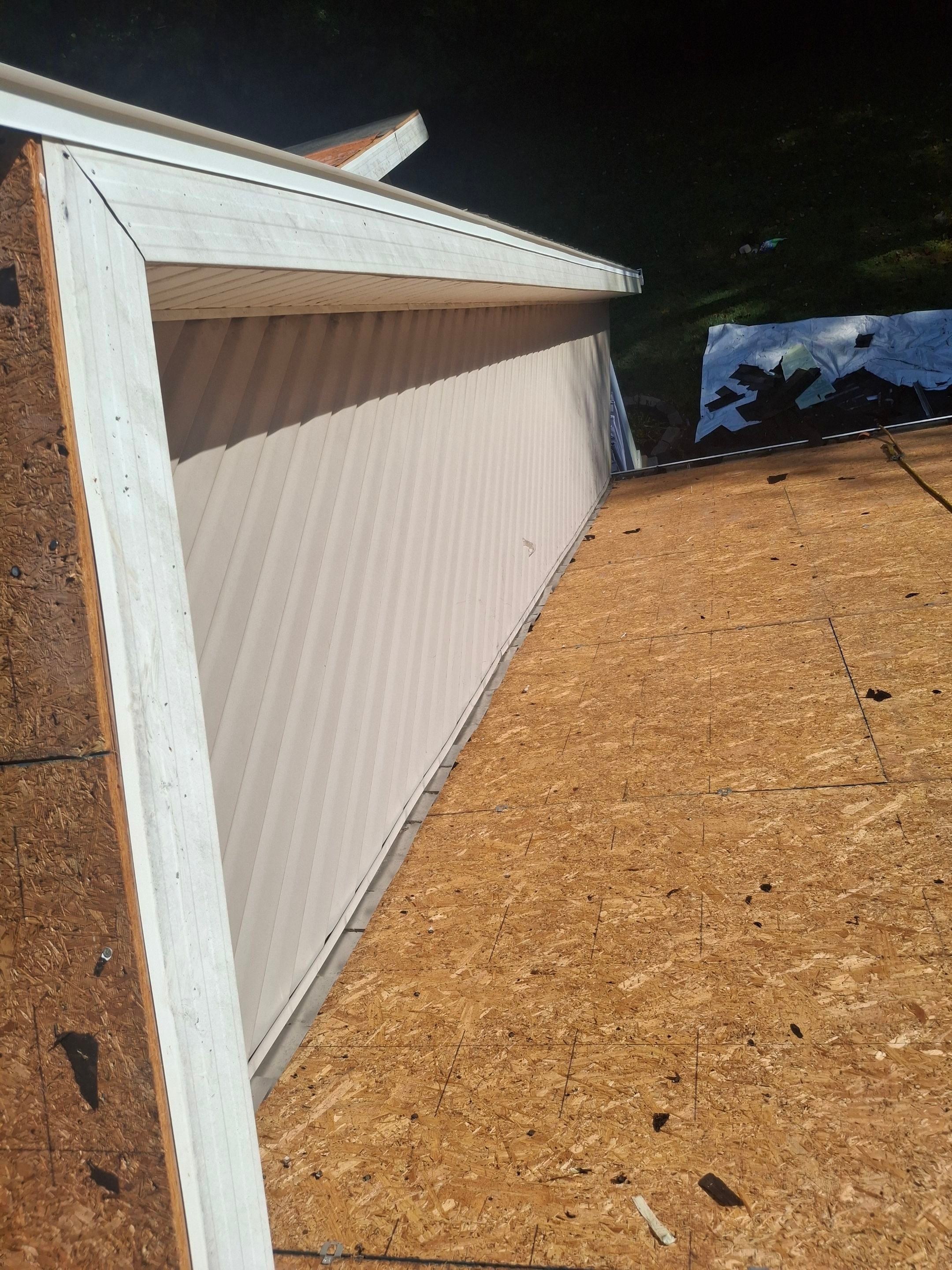 Residential Roofing Installation using GAF Timberline HDZ Charcoal by Rainstoppers Roofing