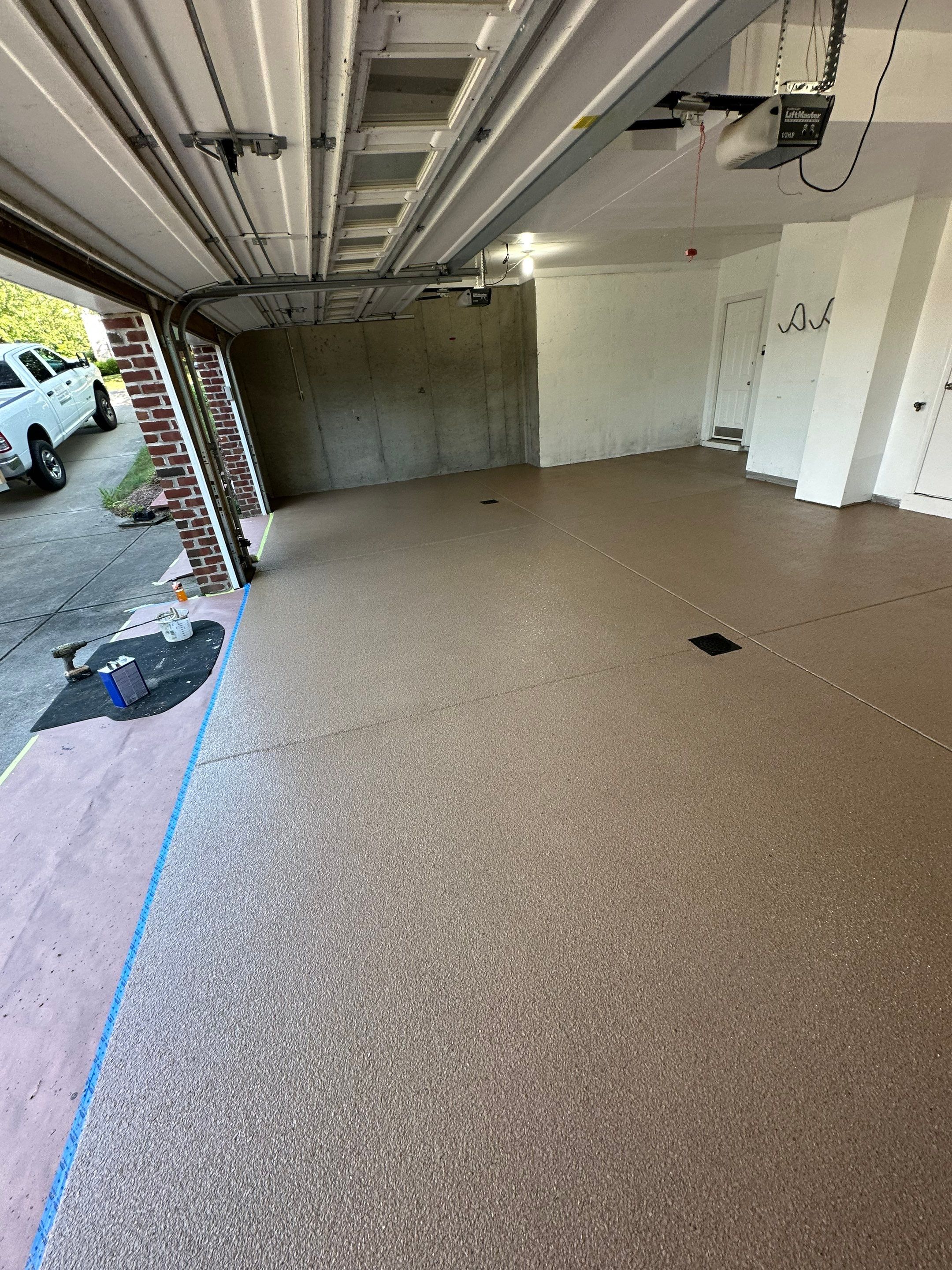 Brown Flake Project in Gibsonia by Floors in a Day, Inc