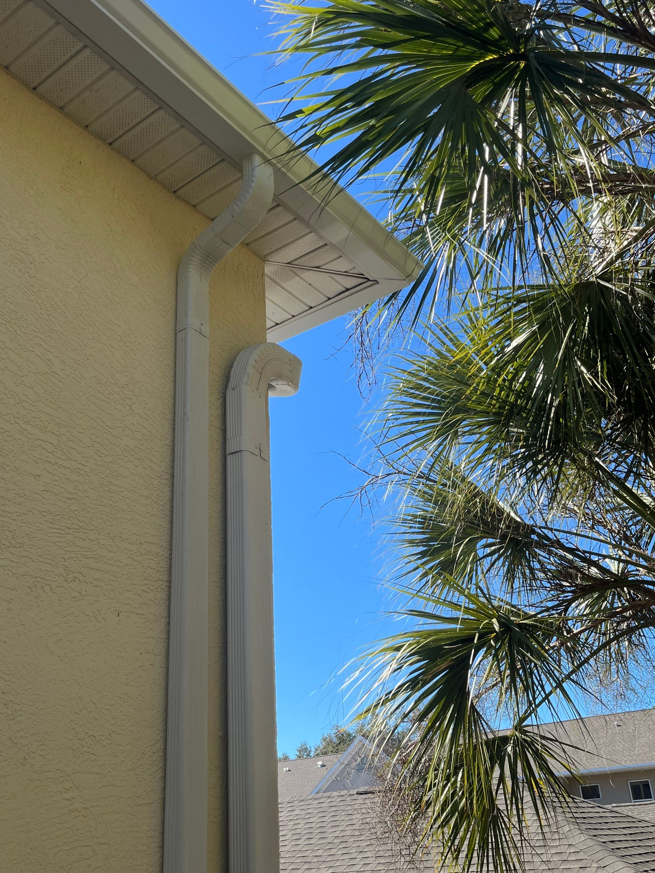 Gutter Cleaning Service in Fort Myers FL by Gutter Professors