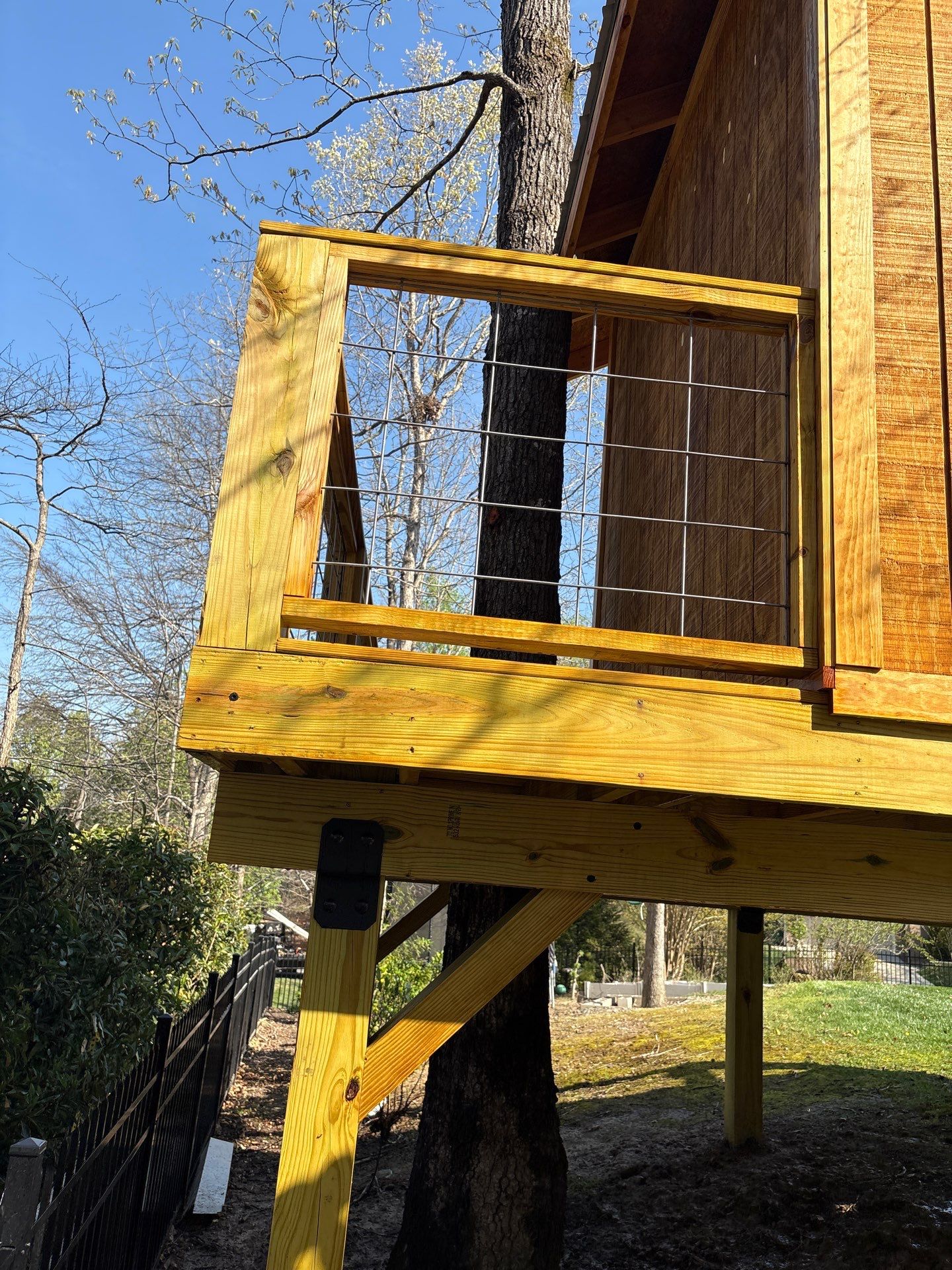 Tree House using Wood Sealant by DuraSeal