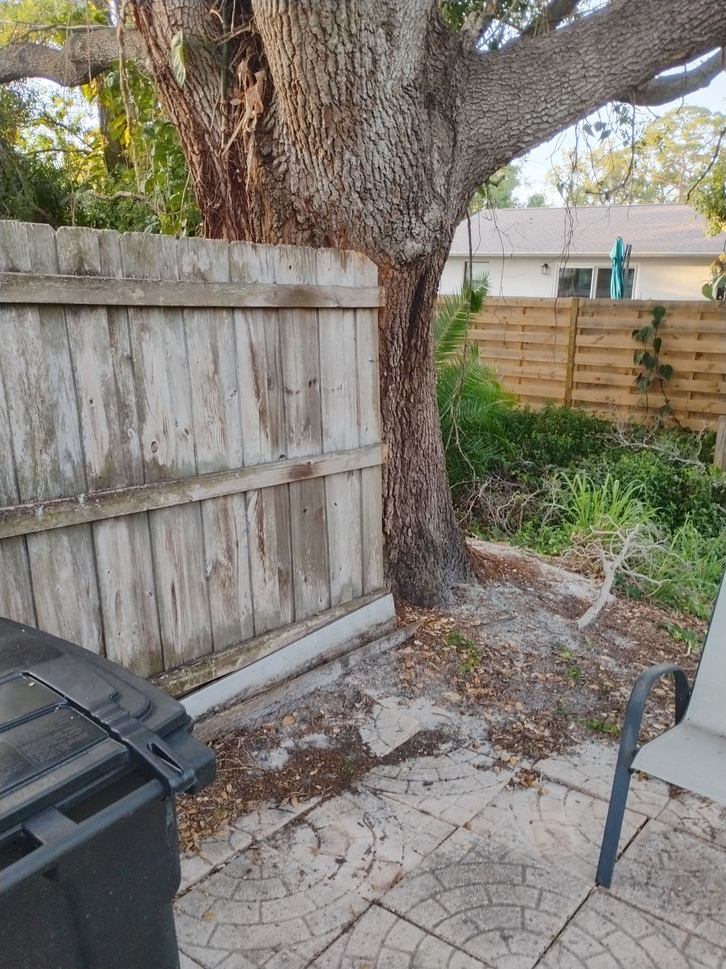 3946 Woodrow St.  by H&Y Fence