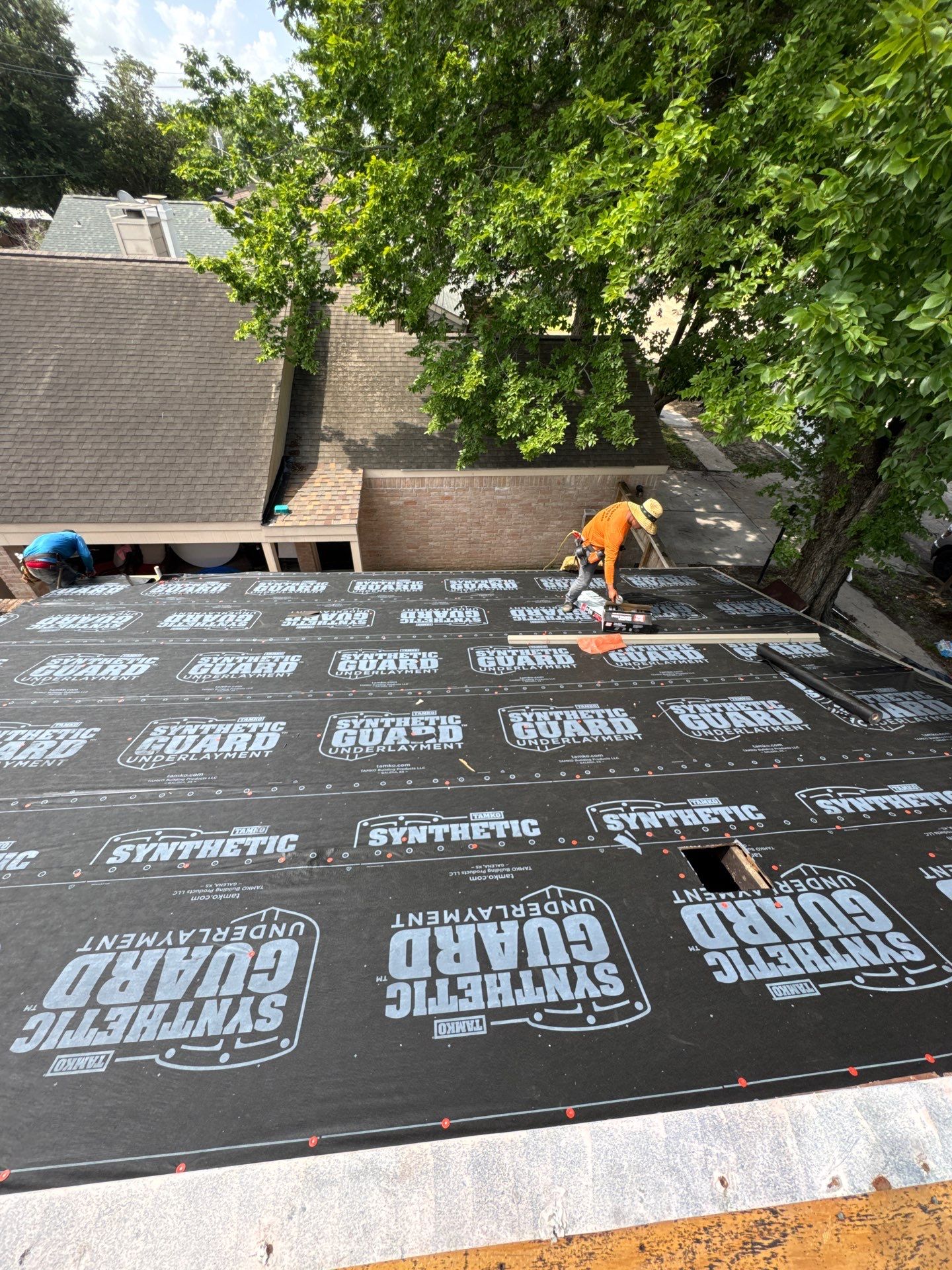 Roof Replacement Houston by Roof Repair Company
