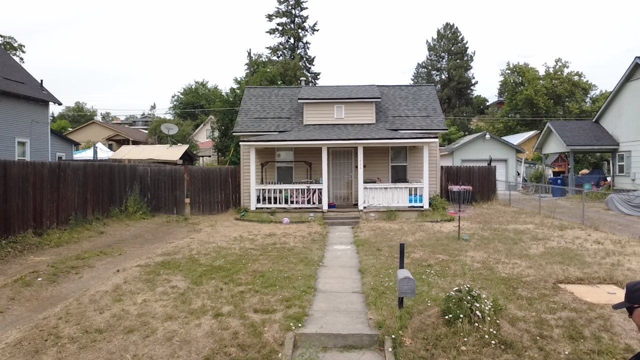 Residential Roofing Installation and Decking Repair in W Dalton Ave Spokane, WA 99205 The Denali System - Certainteed Landmark® Shingle - Granite Gray by Alpine Roofing