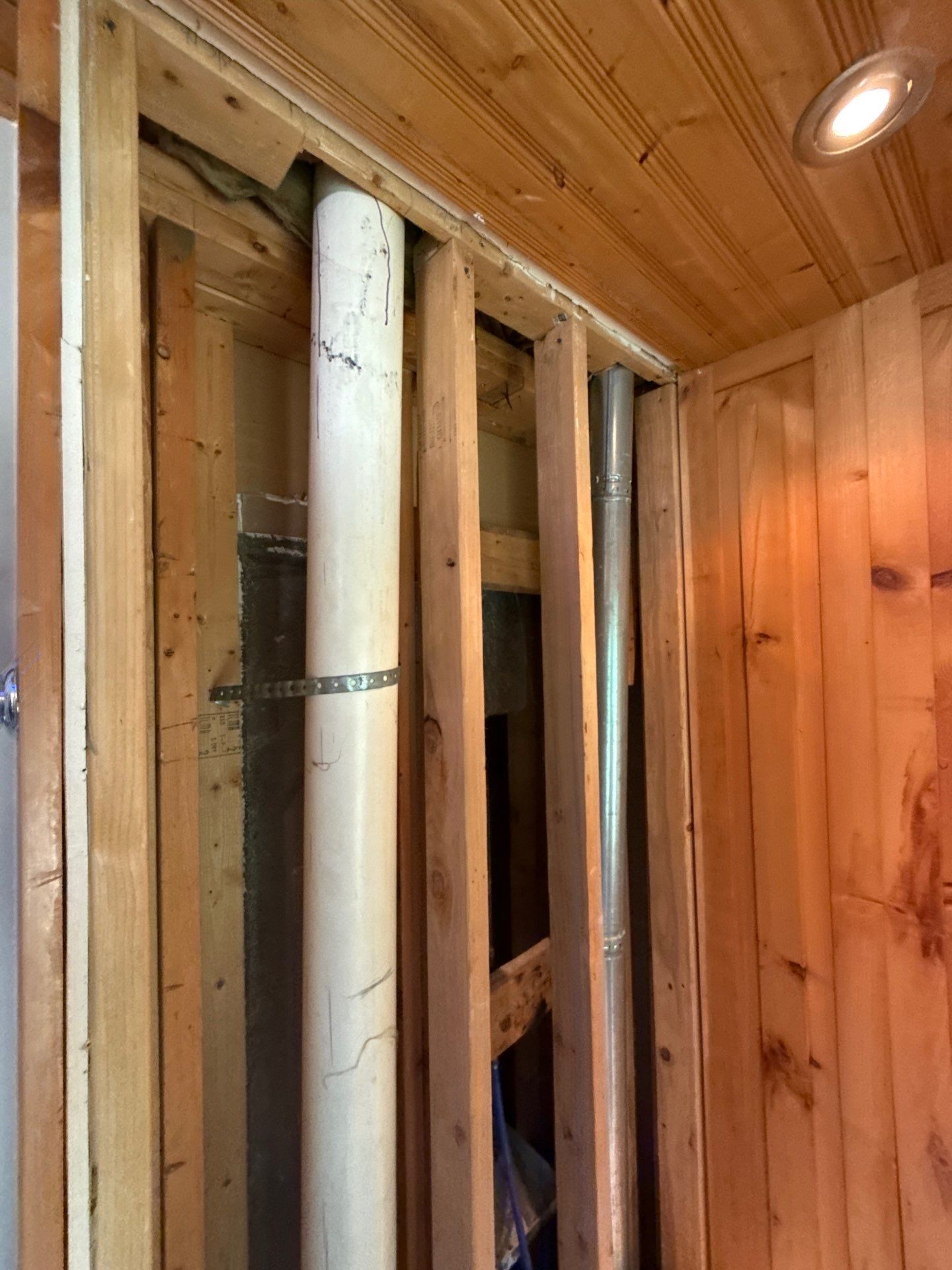 Lampe Lake Home off Uniqueville by Kitchen Works LLC