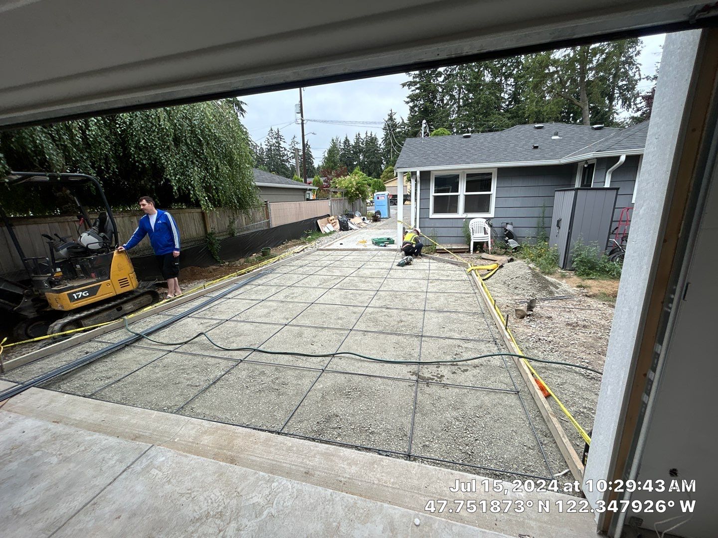 Grant | Concrete Driveway  by Jireh Asphalt & Concrete Inc 