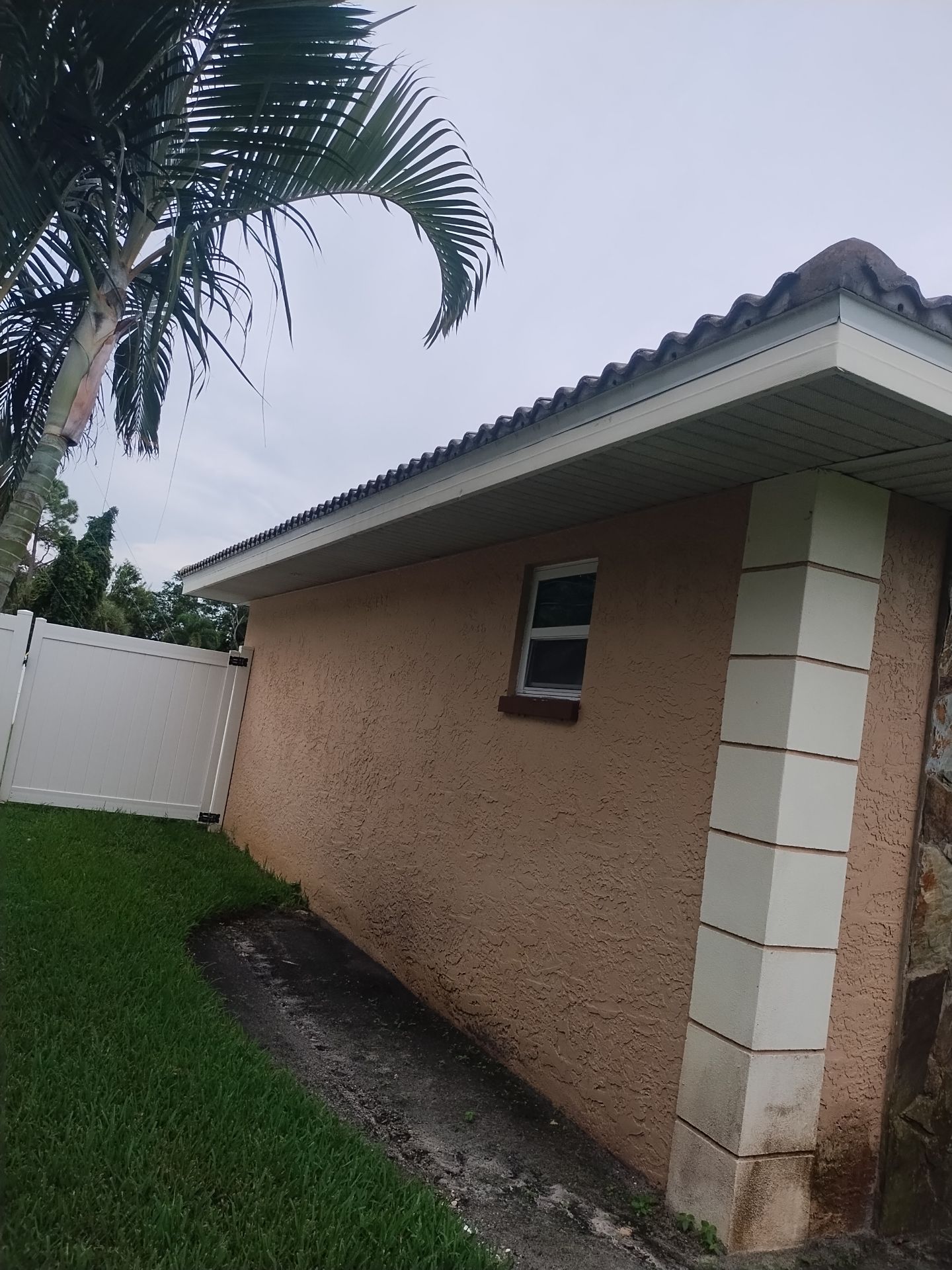 Project in St. Petersburg 33712 by Mitchell Roofing Company LLC