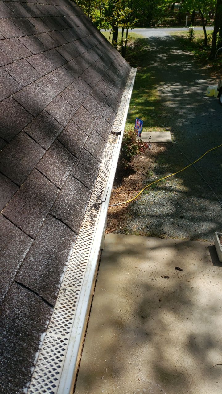 House Wash using cleaner by Power Wash Masters LLC