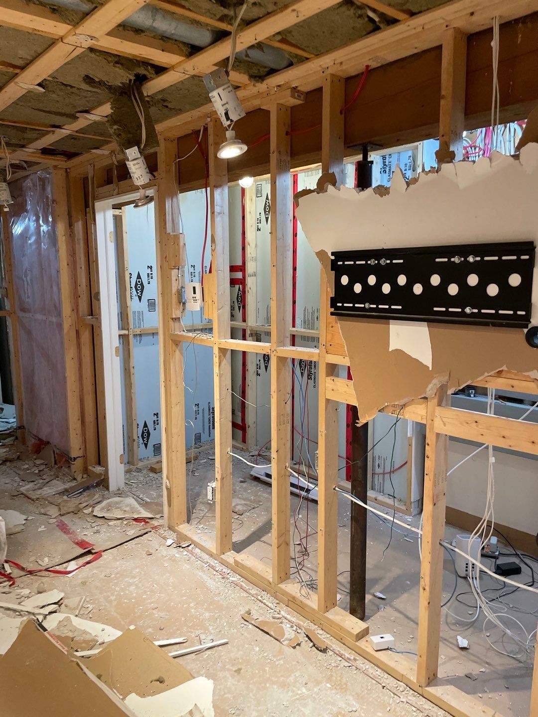 First response basement flood by Eco-Nature Construction Inc.