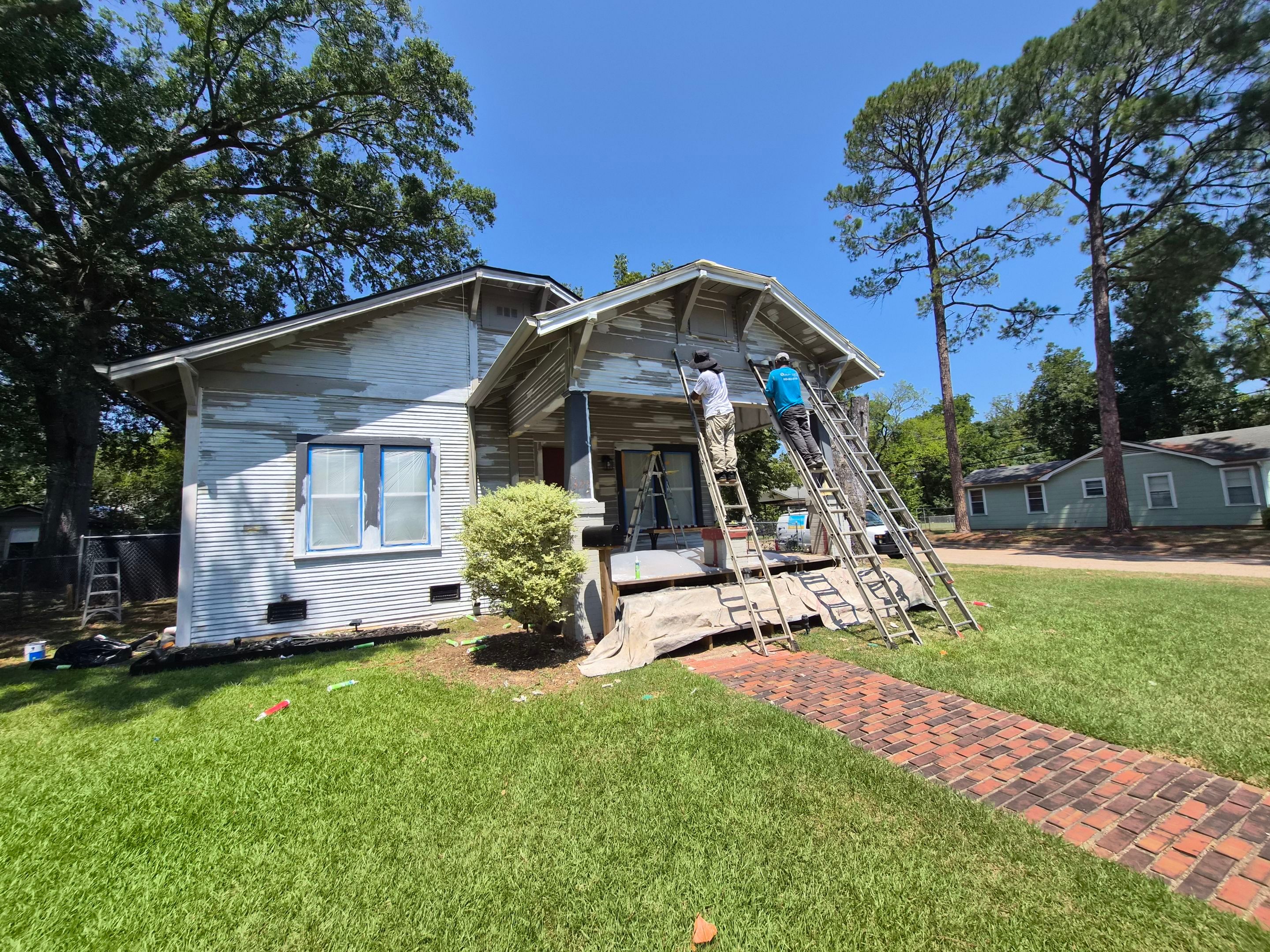 Old Mineola Home Gets New Facelift with Paint by Quality Coats Painting