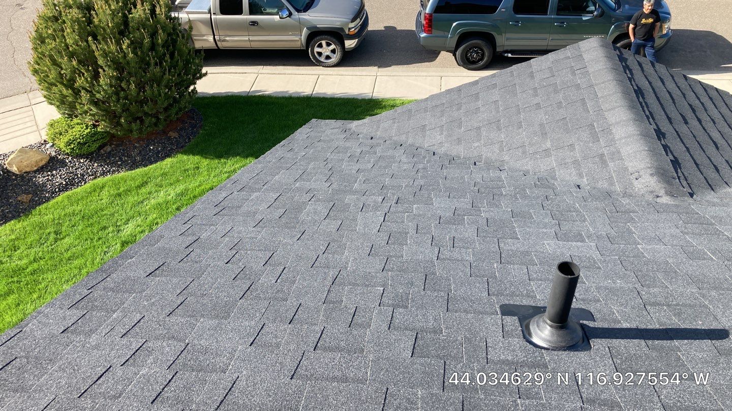 Fruitland Idaho Single Level Residential Roofing Installation using Owens Corning by ID Roofing LLC