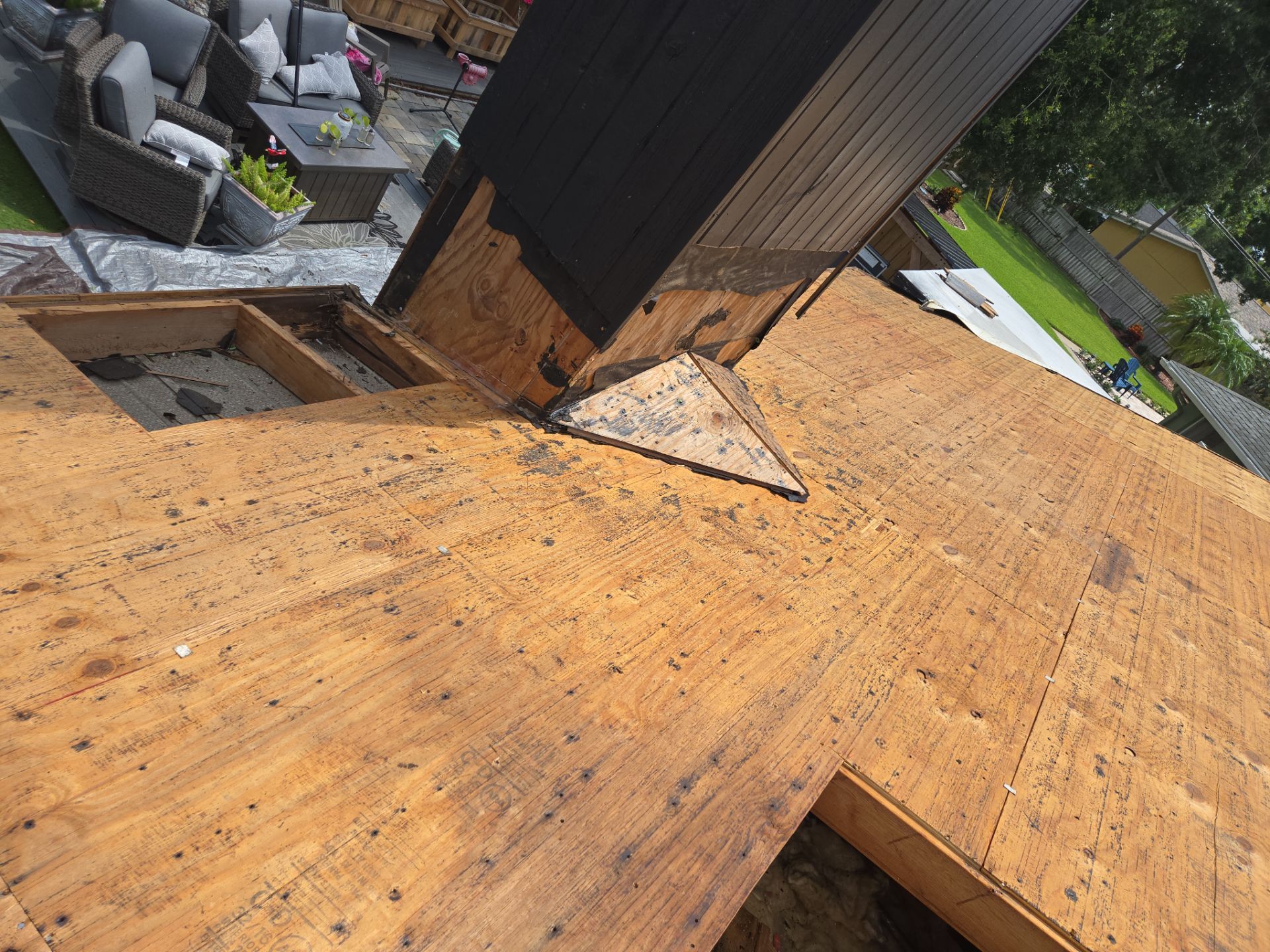 Project in St. Petersburg 33709 by Mitchell Roofing Company LLC