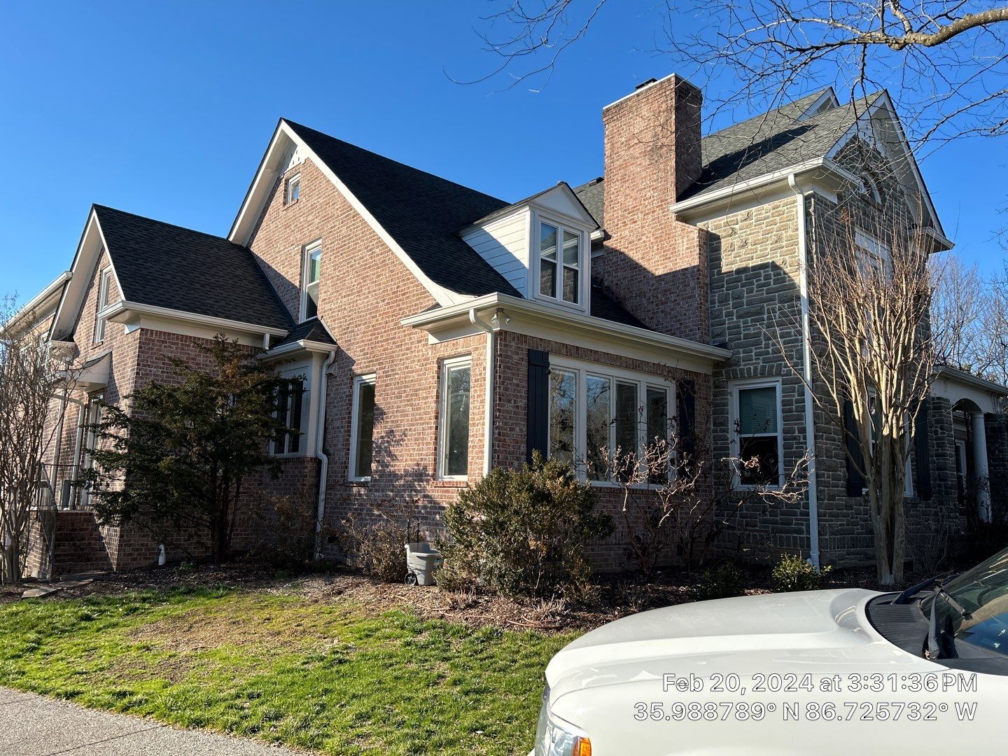 Brentwood - Sunset Rd. Exterior  by Nashville House Painters 