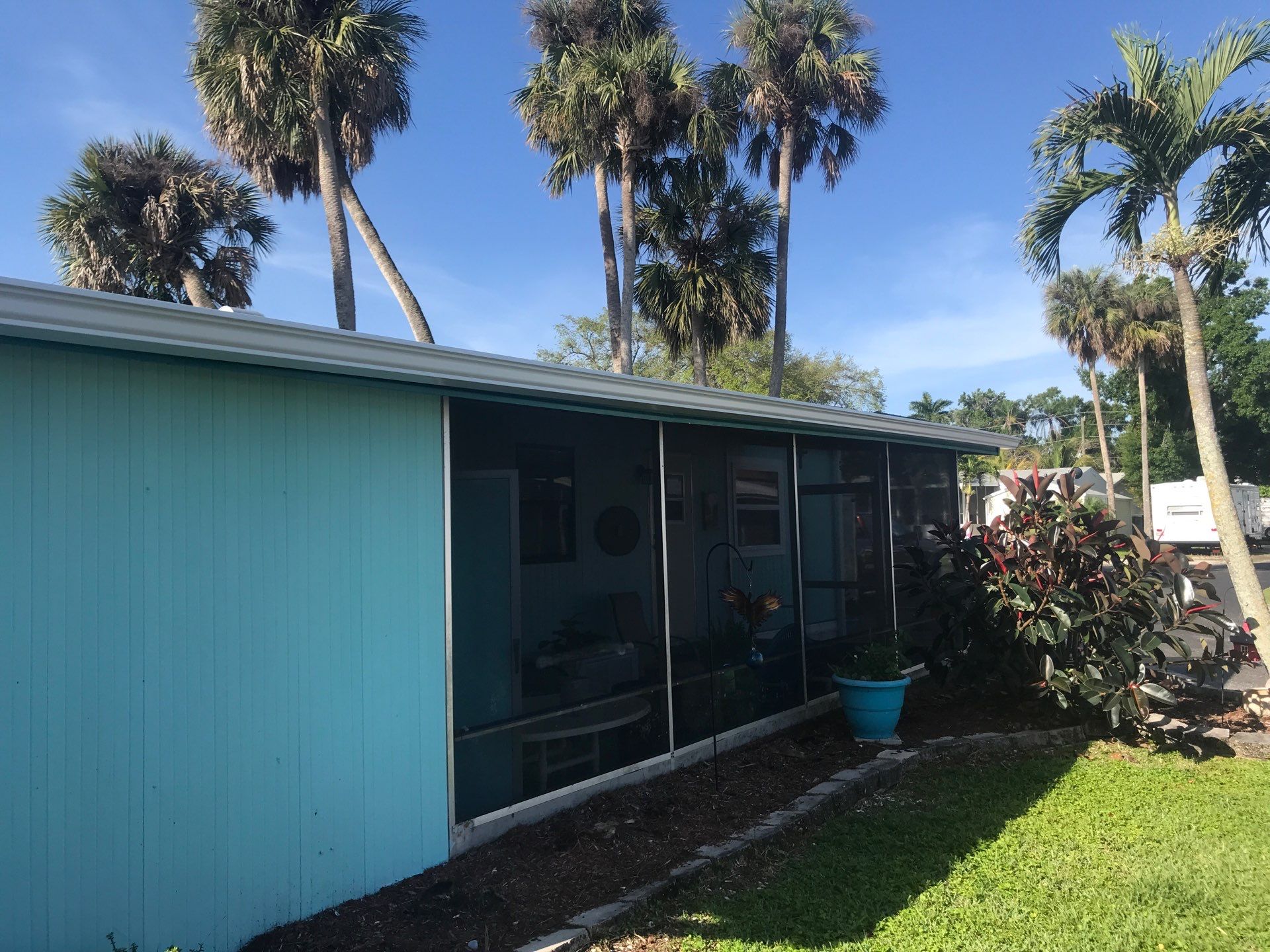 Gutter Repair and Replacement in Fort Myers FL by Gutter Professor by Gutter Professors