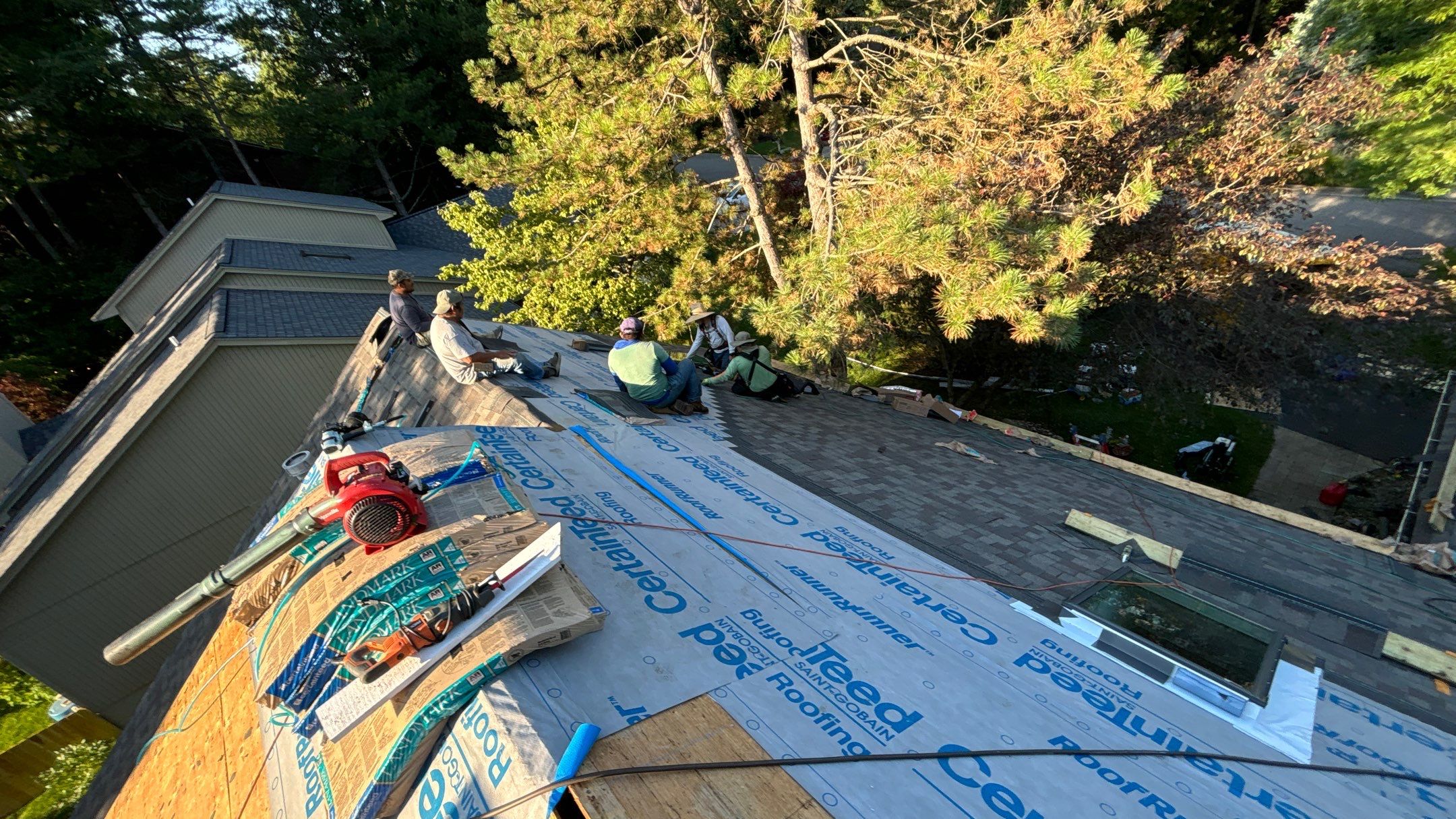 Roof Replacement using CertainTeed Landmark Weathered Wood by 180 Contractors