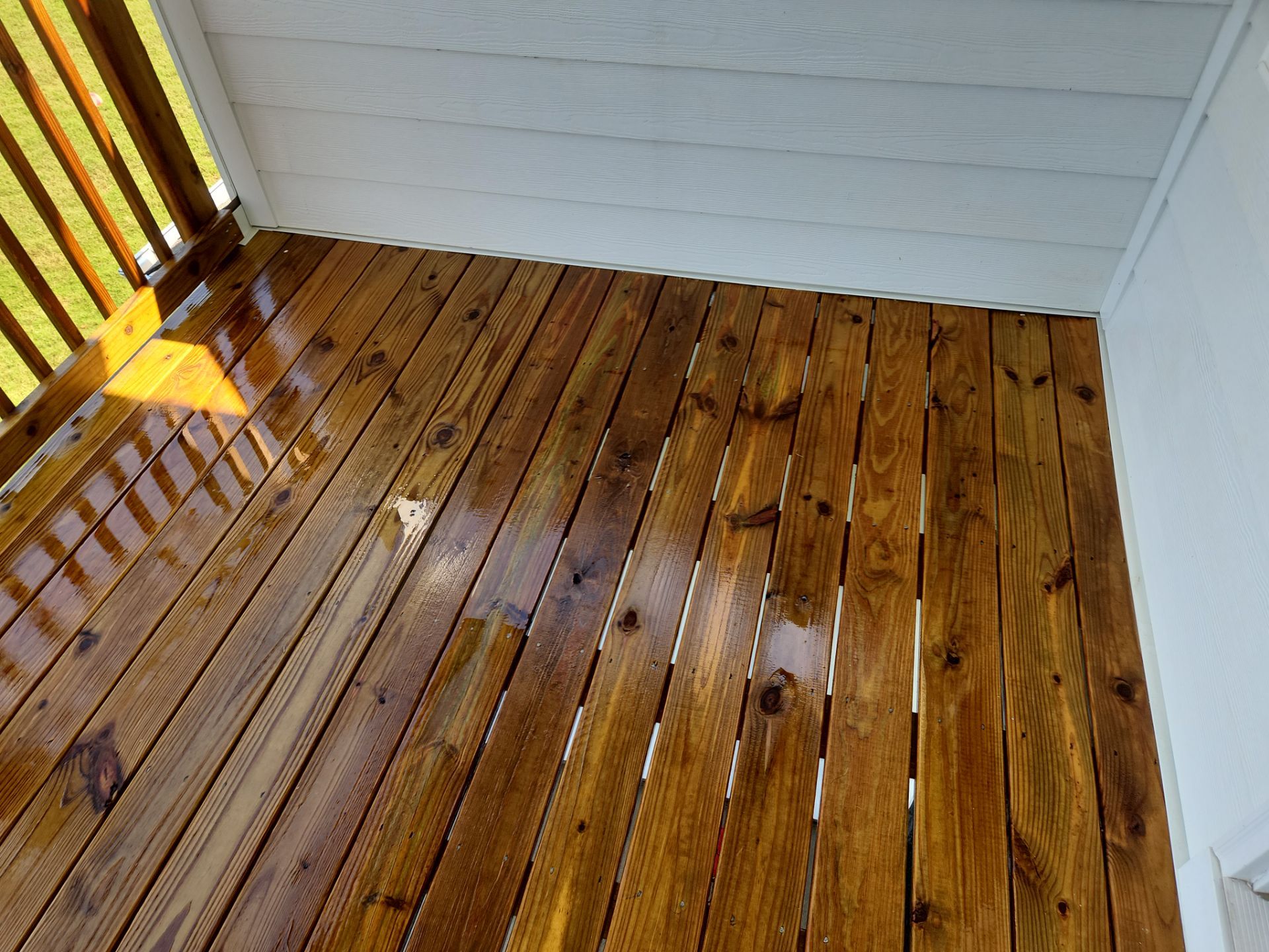 Deck using Wood Sealant by DuraSeal