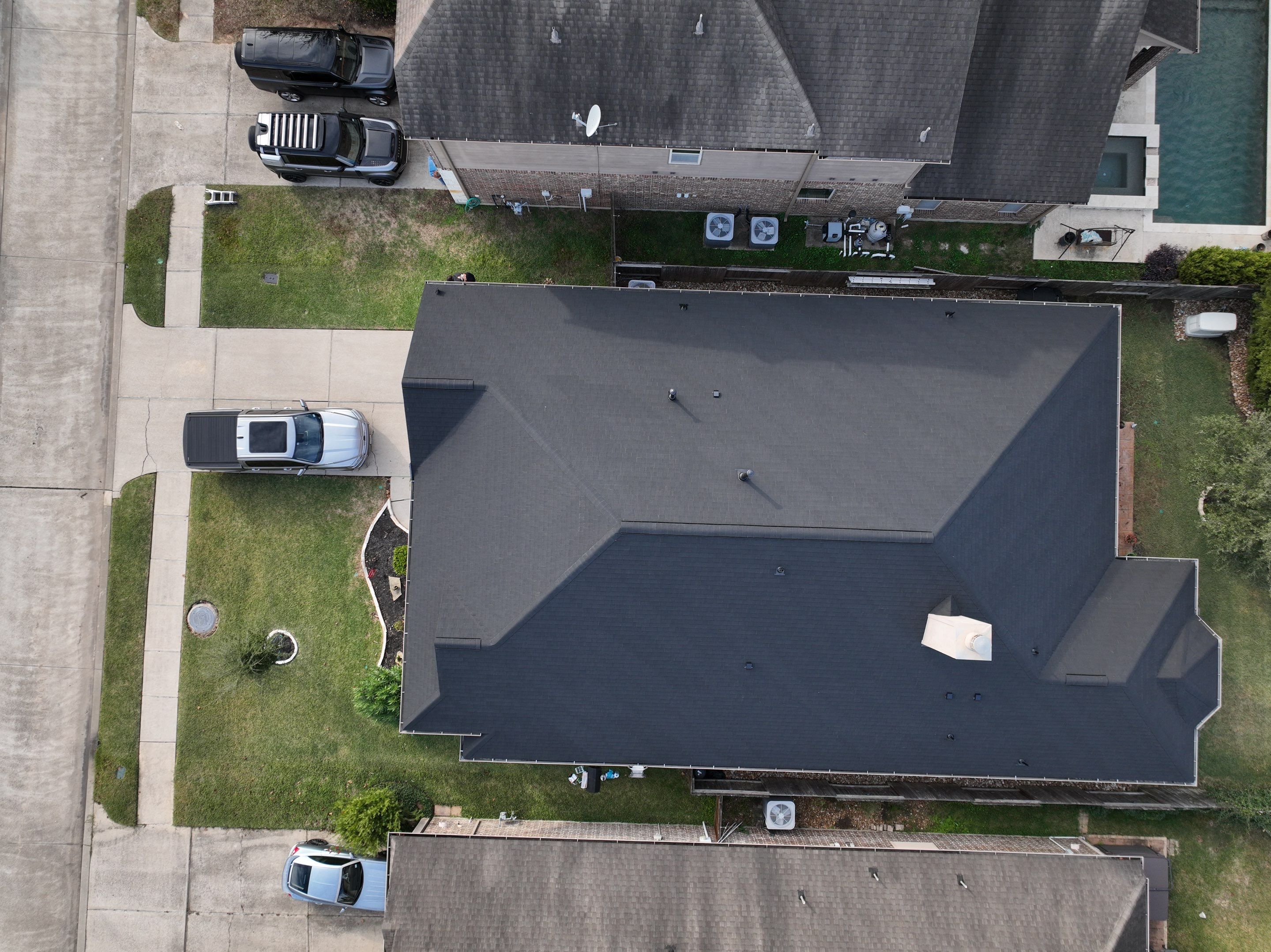 IKO Dynasty - Matte Black by Roof Concepts Construction