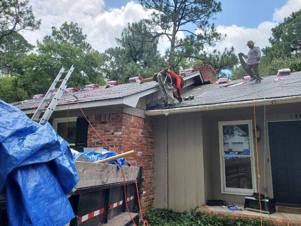 Residential Roofing Installation using Owens Corning® Oakridge Onyx Black by Indigo State Roofing