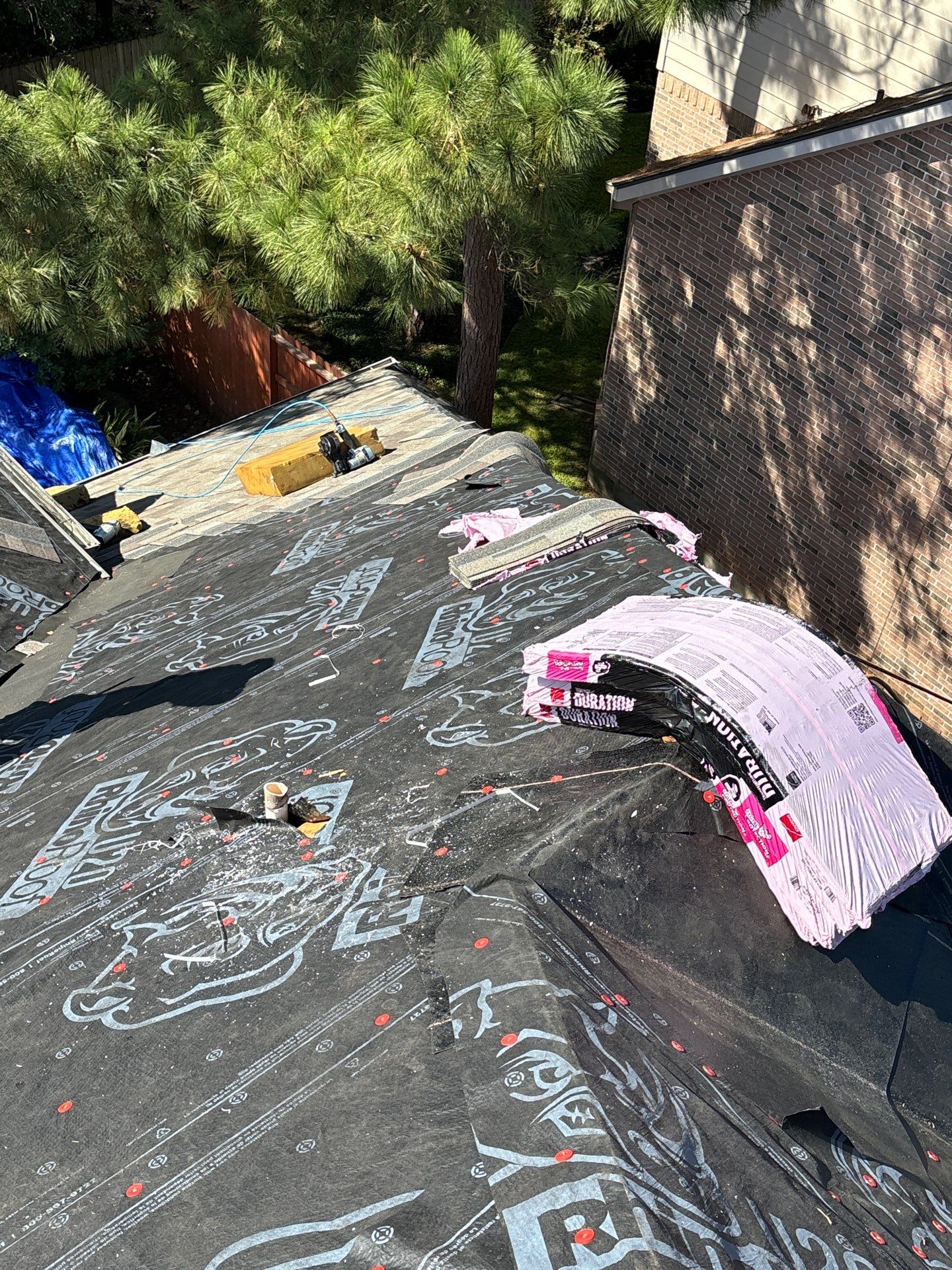 Residential Roofing Installation using Owen's Corning Duration (Lifetime) Shingles by Roof Repair Company