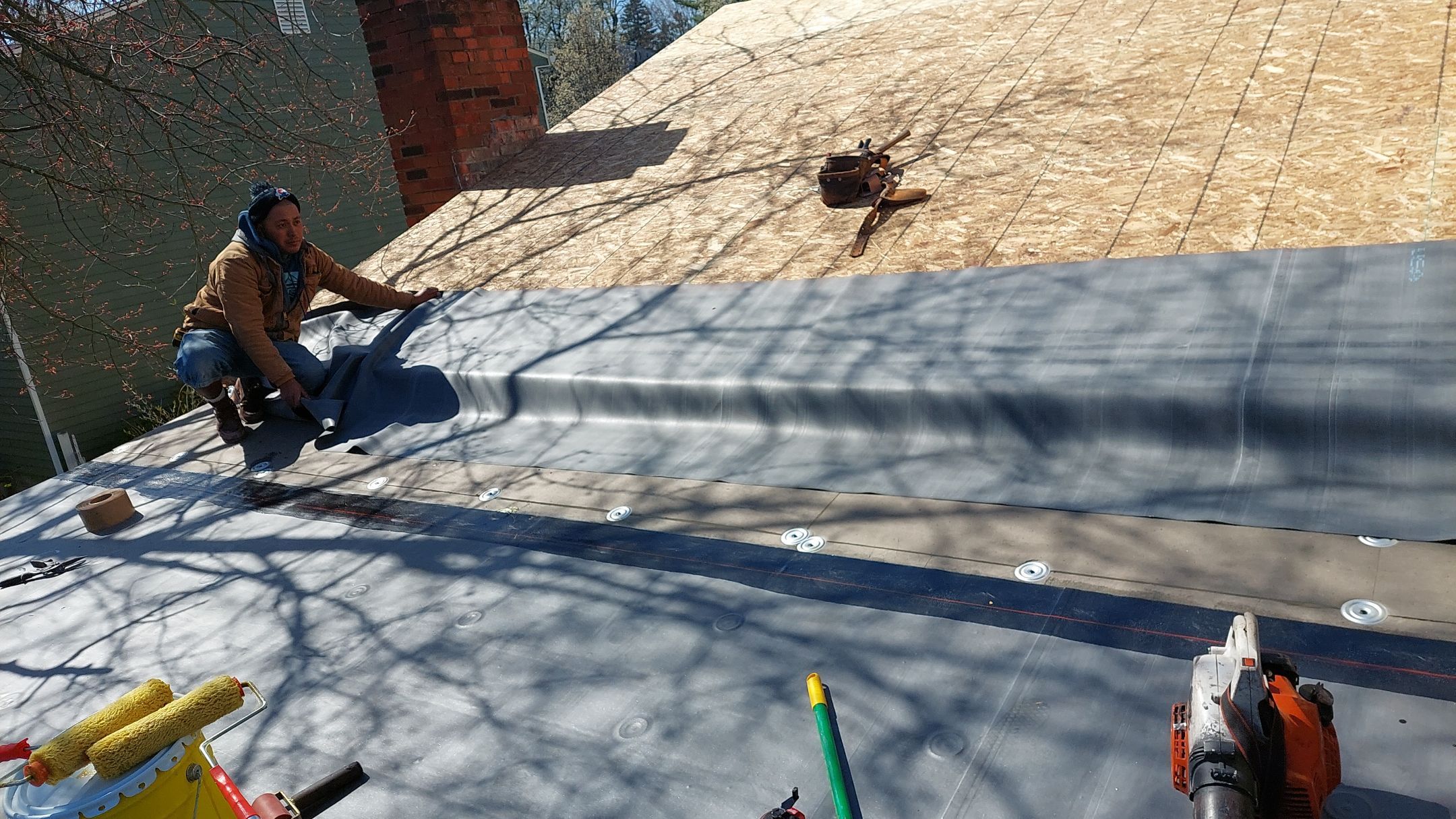 Black Shadow & Rubber by Tamlin Roofing