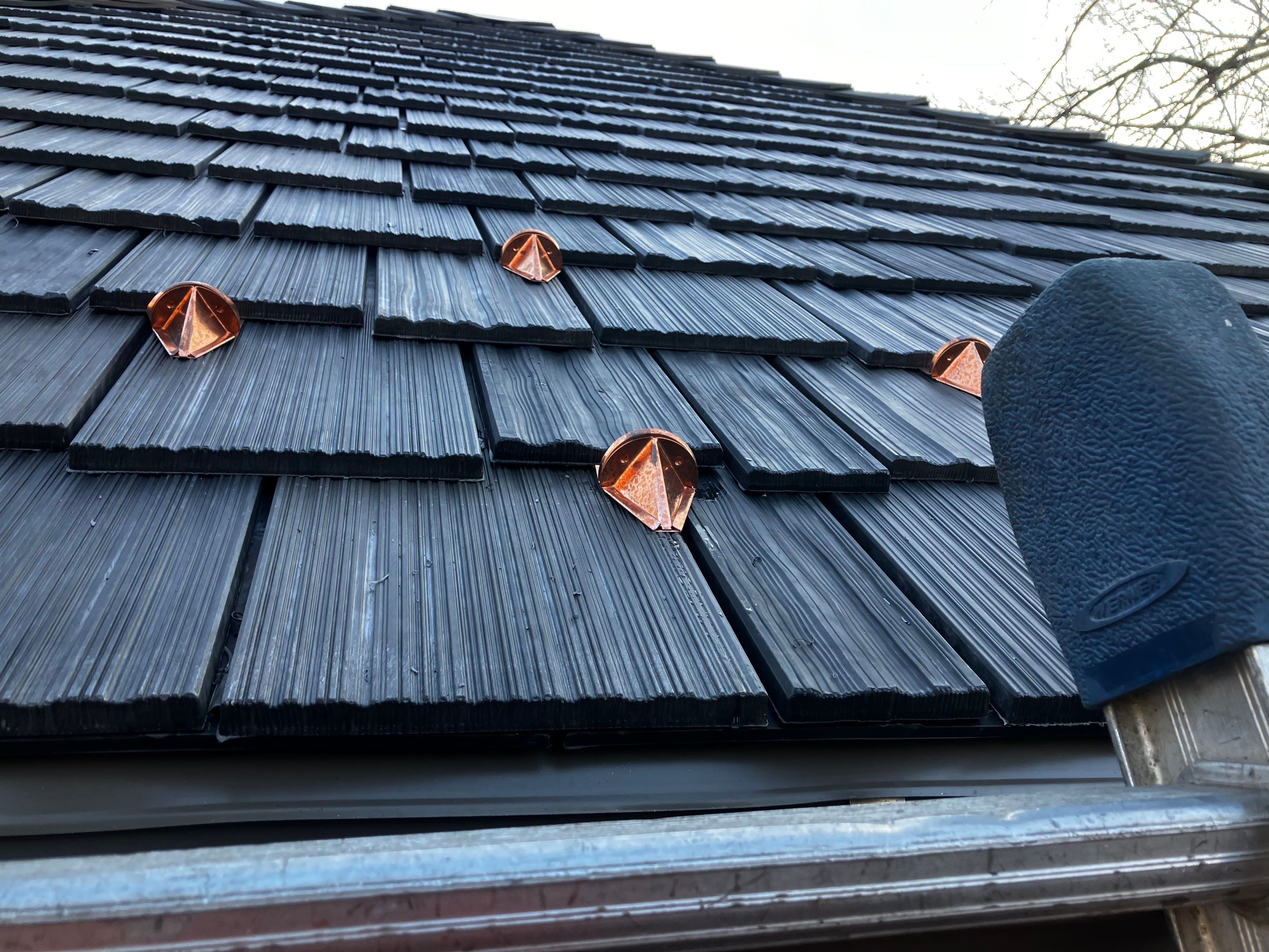 DaVinci Slate Installation with Copper Valleys by Custom Installations