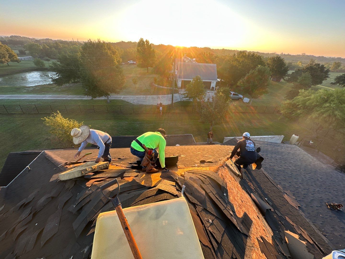Residential Roofing Installation using Owen's Corning Duration (Lifetime) Shingles by Roof Repair Company