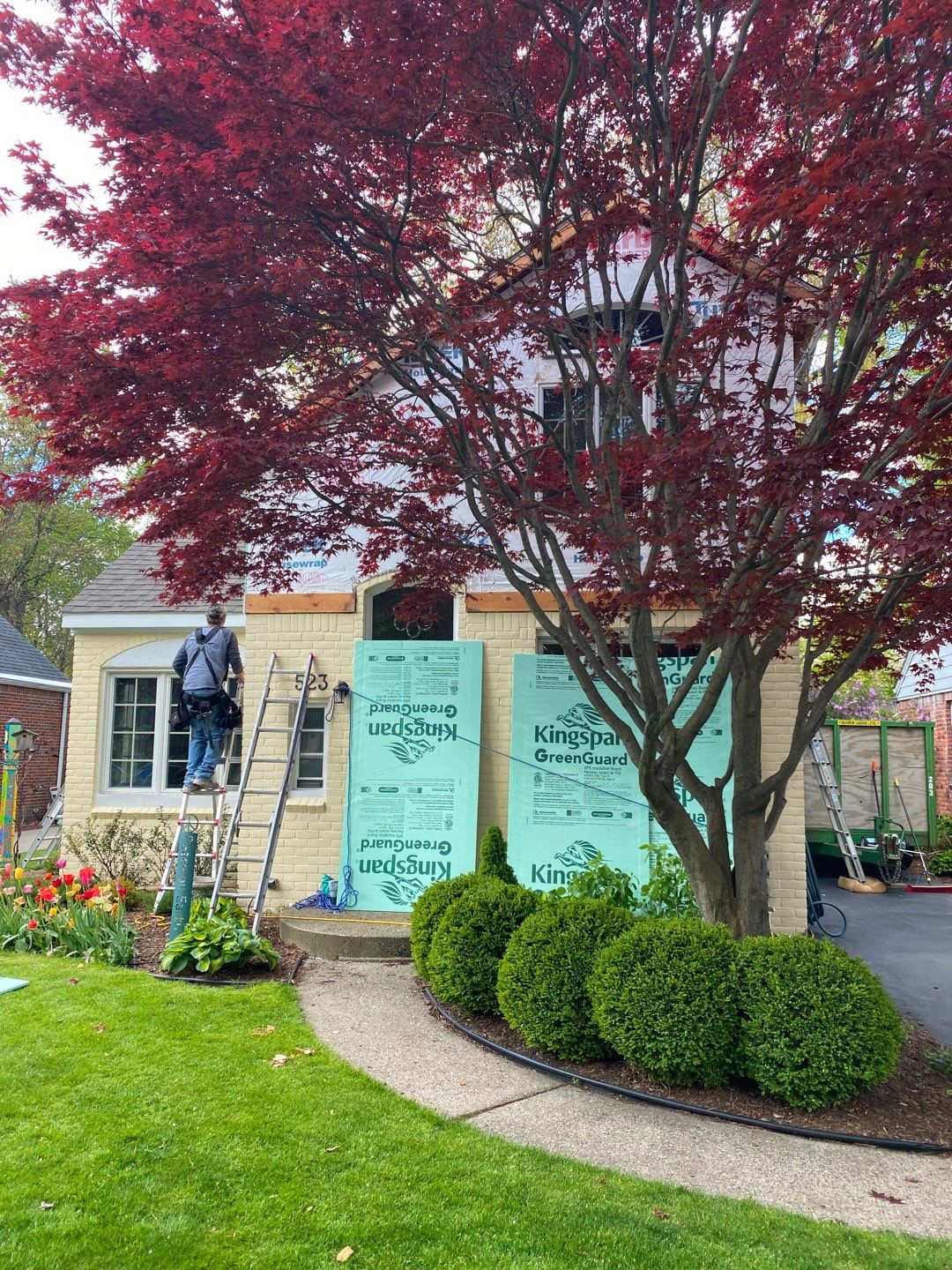 Siding Replacement using CertainTeed Restoration Classic D5 by 180 Contractors