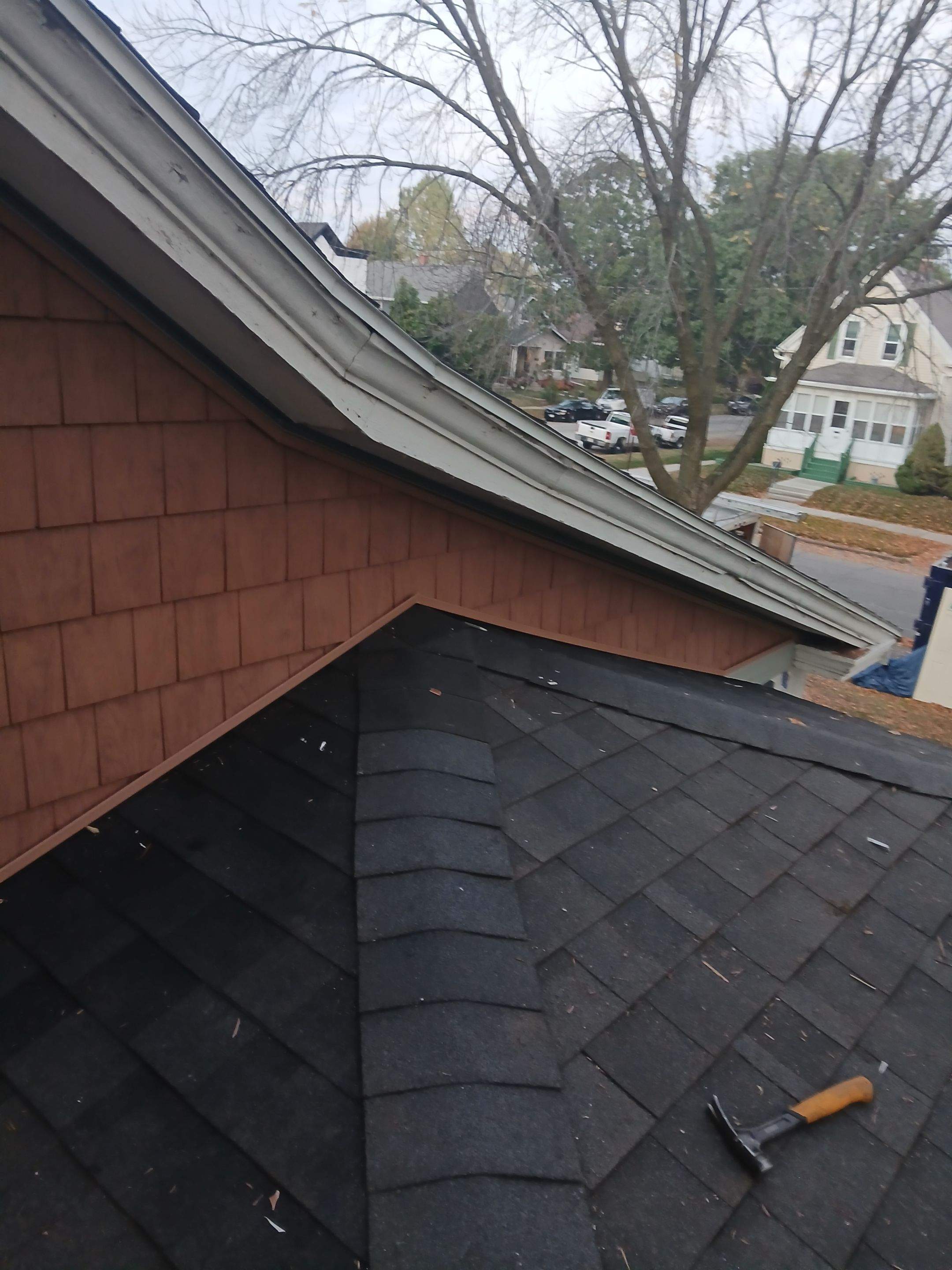 FULL HOME SIDING MAKEOVER SHEBOYGAN  by Gellings Roofing & Siding